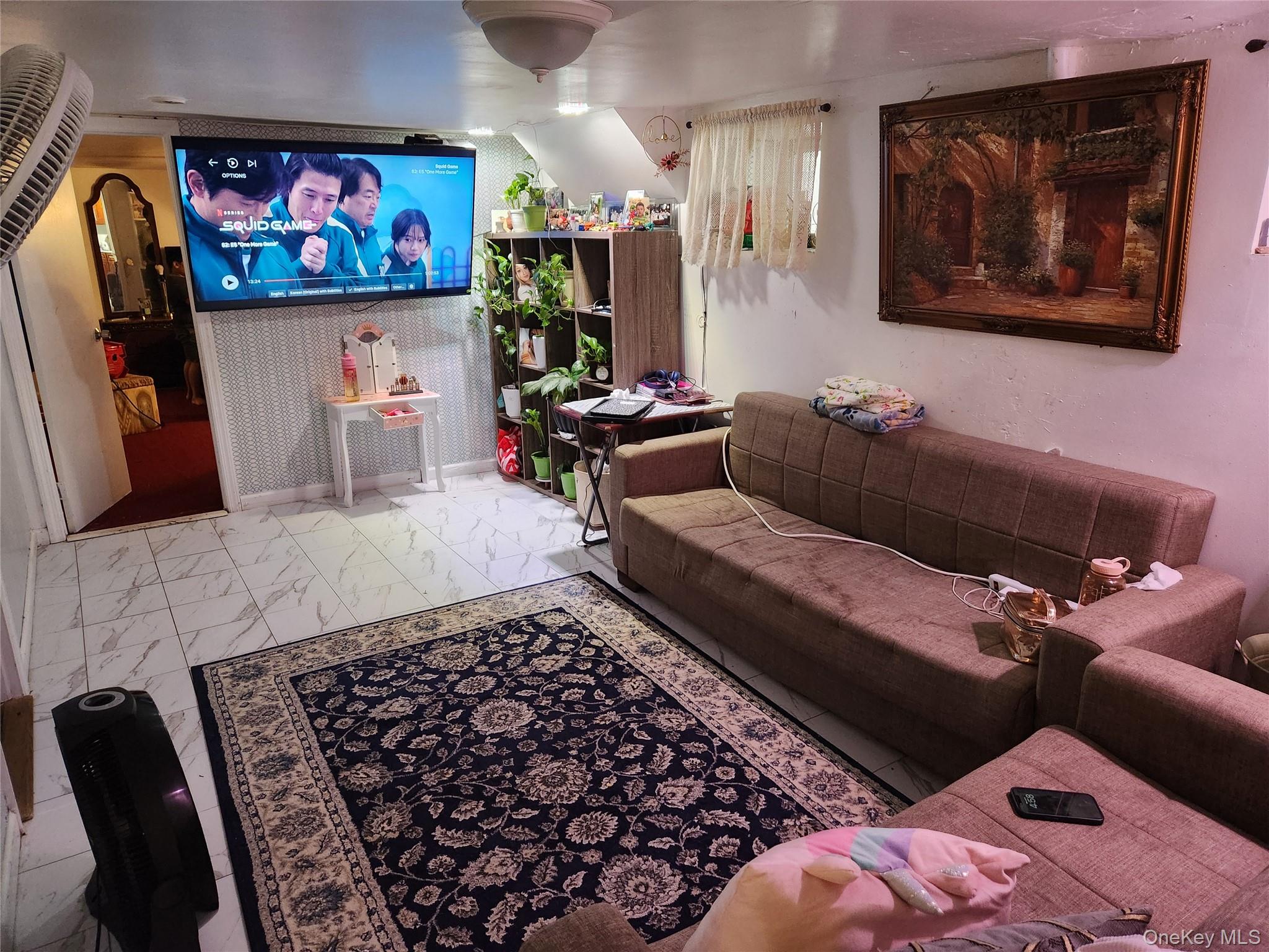 568 Drew Street Property Photo 10