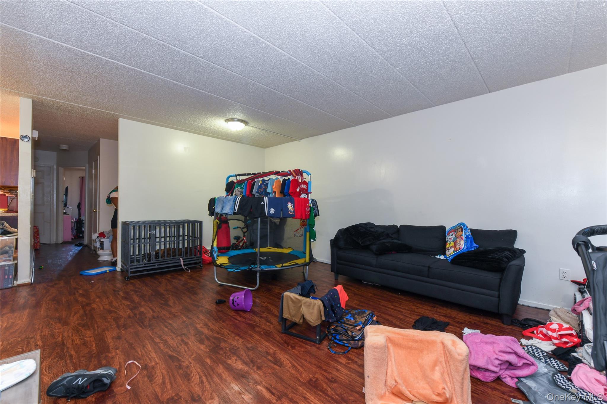 10741 Sutphin Boulevard Property Photo 6