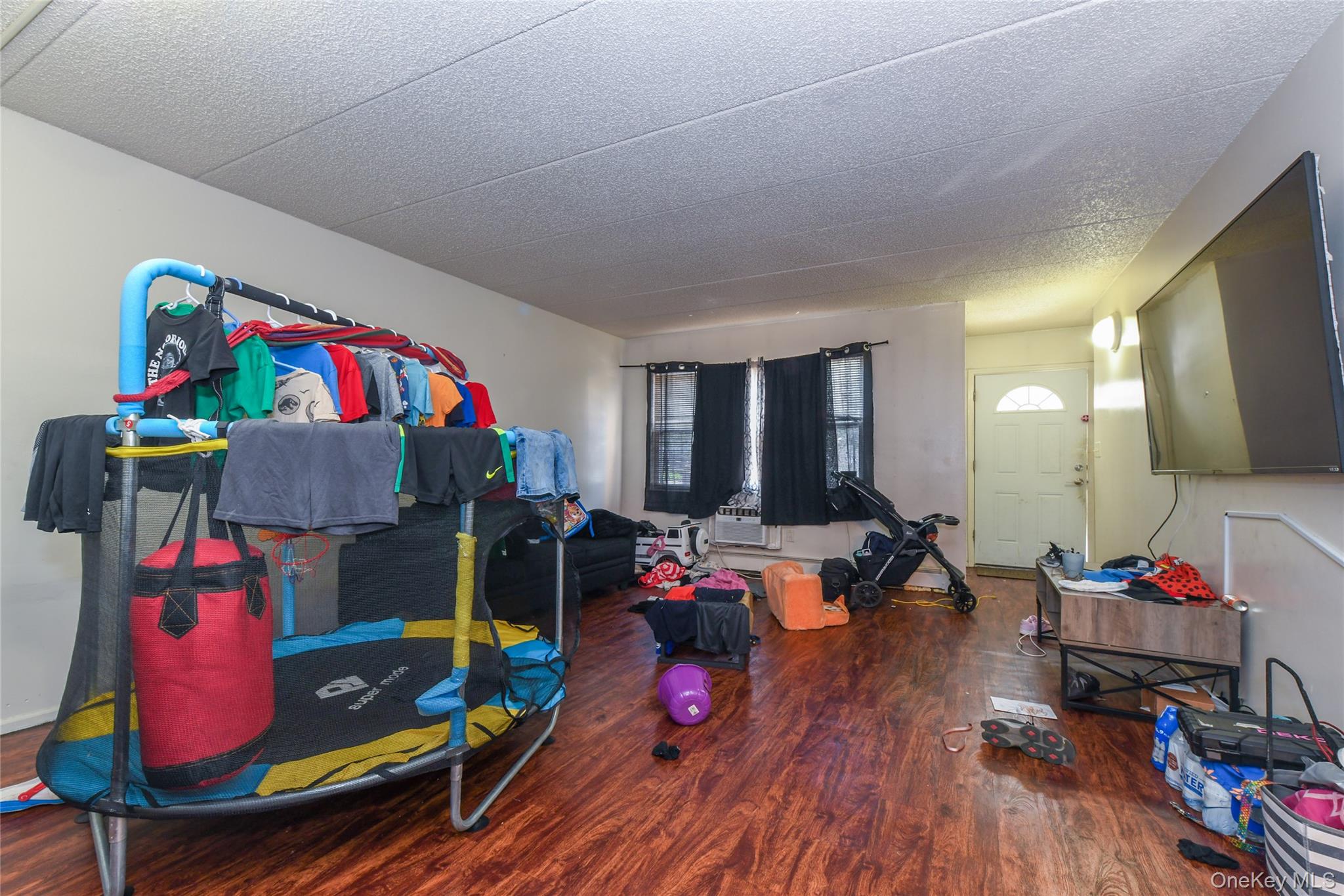 10741 Sutphin Boulevard Property Photo 12