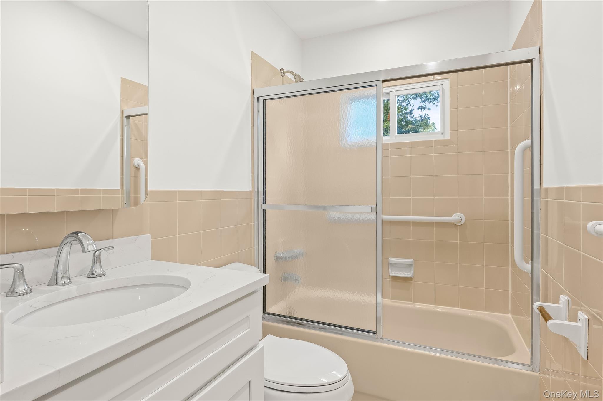 4991 Express Drive Property Photo 15