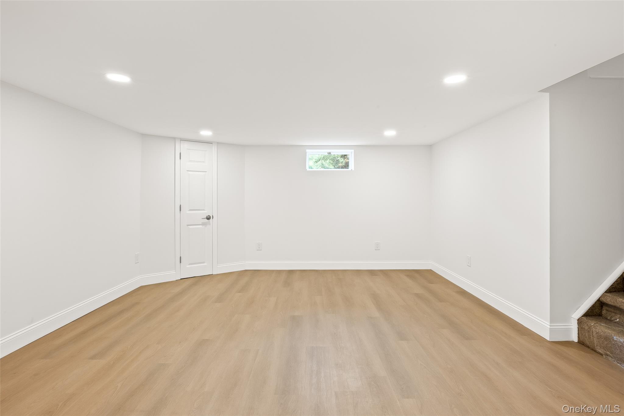 4991 Express Drive Property Photo 16