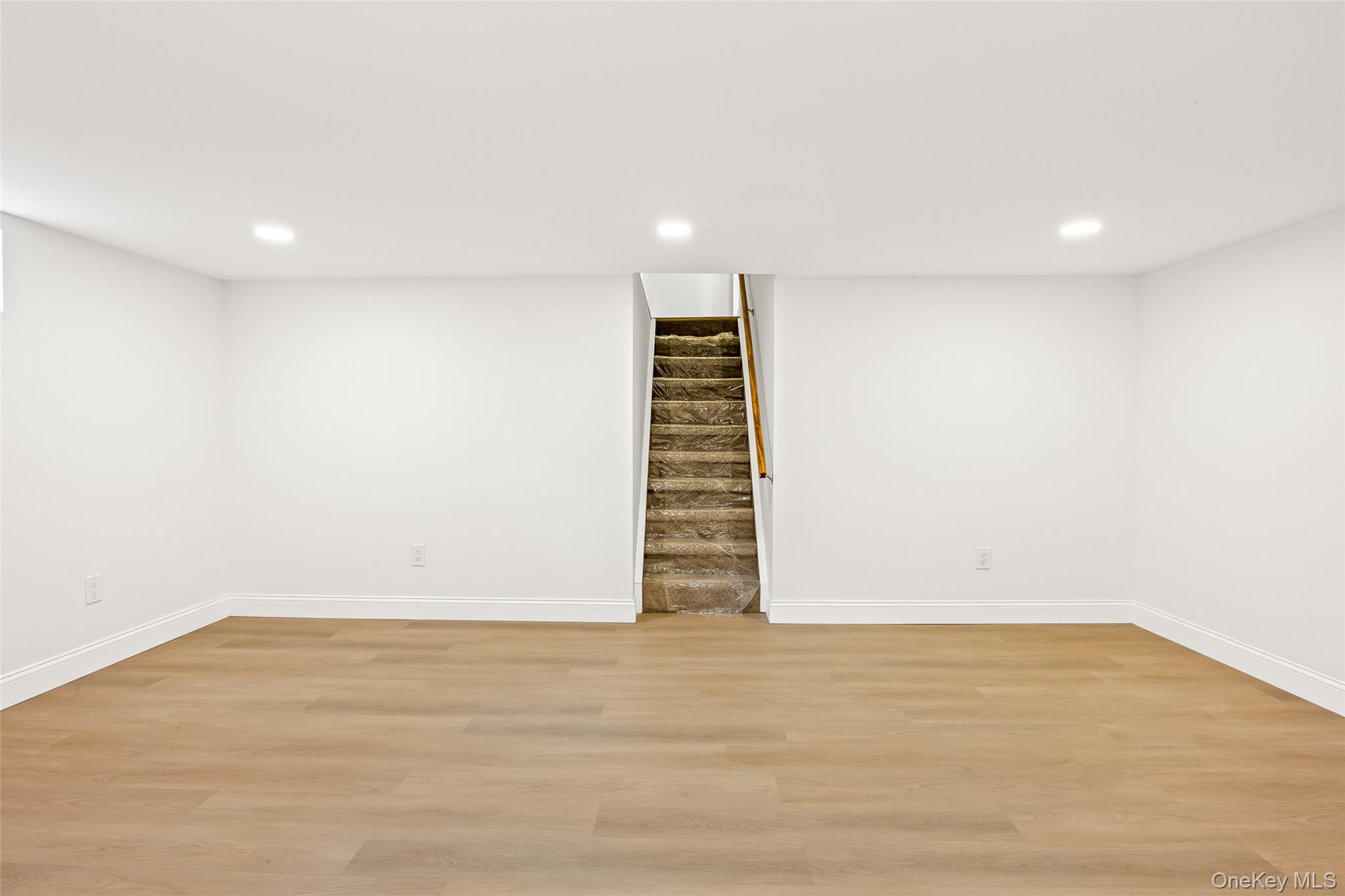 4991 Express Drive Property Photo 17