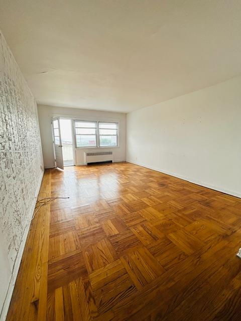 325 Shore Road 2E Property Photo 1