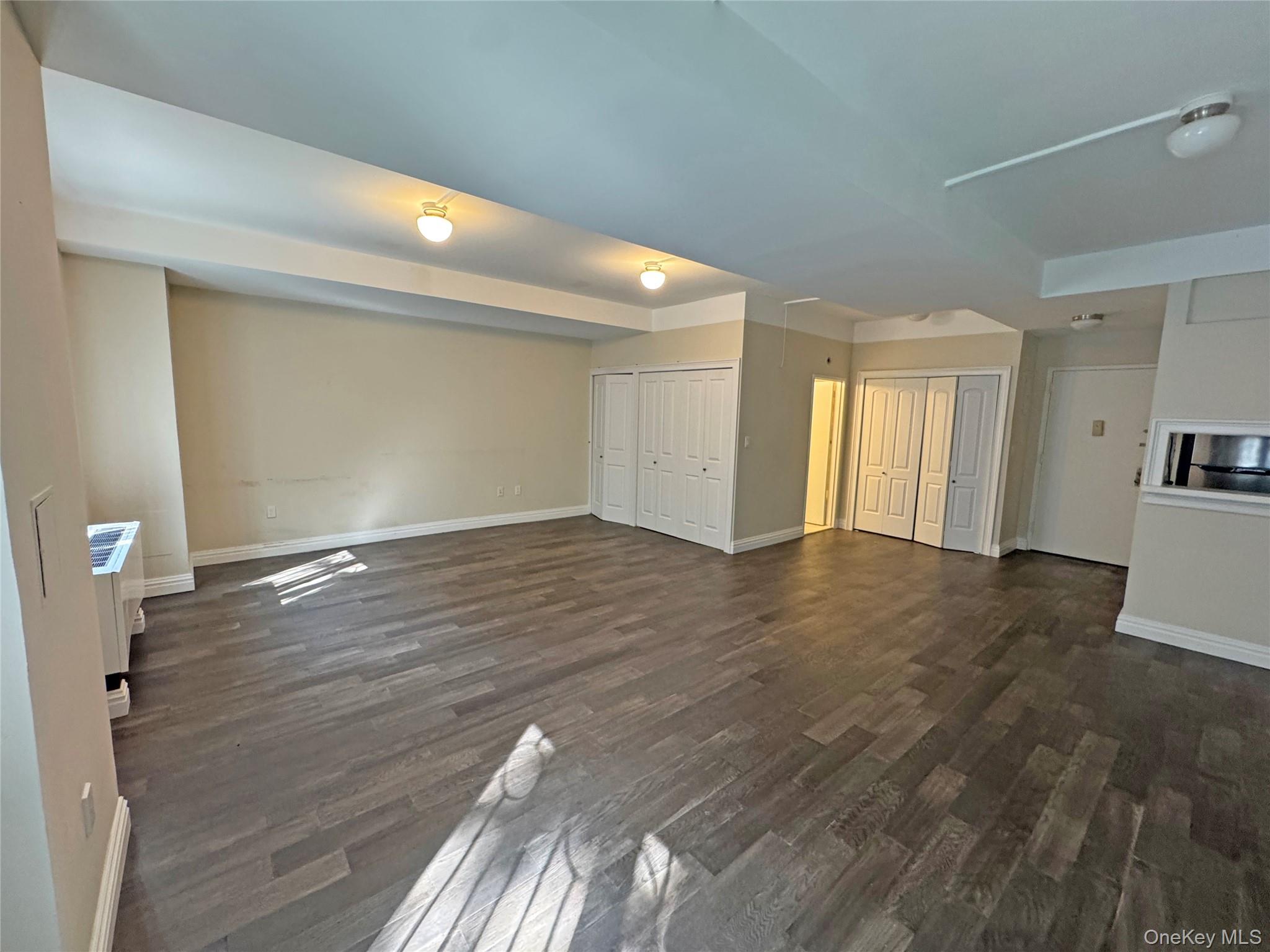 280 Rector Place 1g Property Photo 10