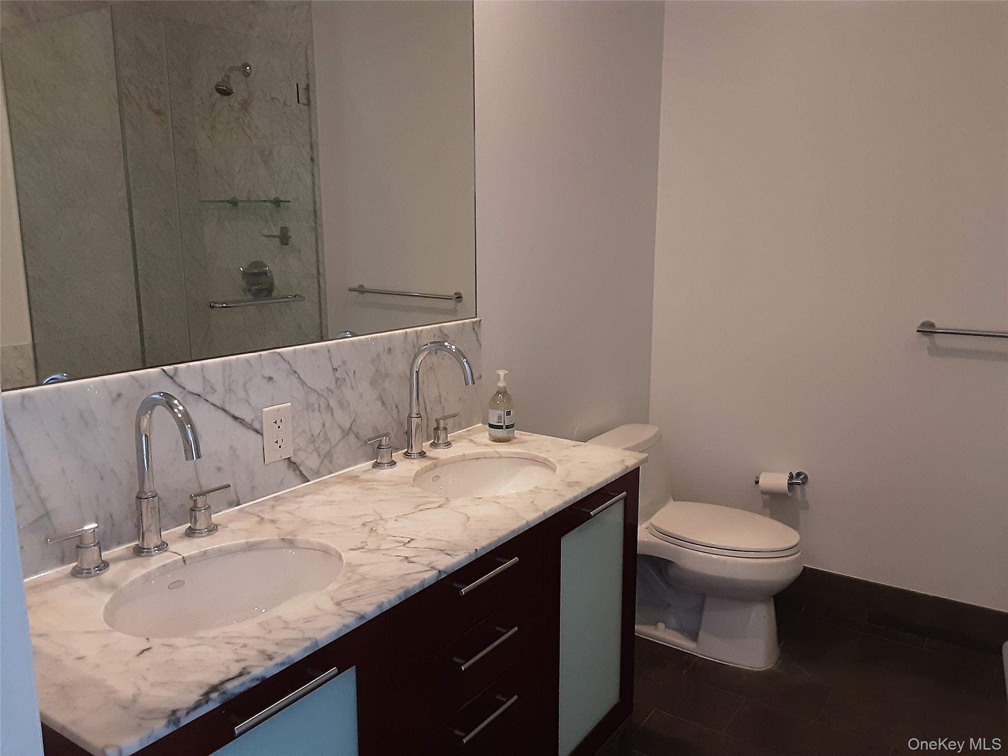 100 Jay Street 28b Property Photo 19