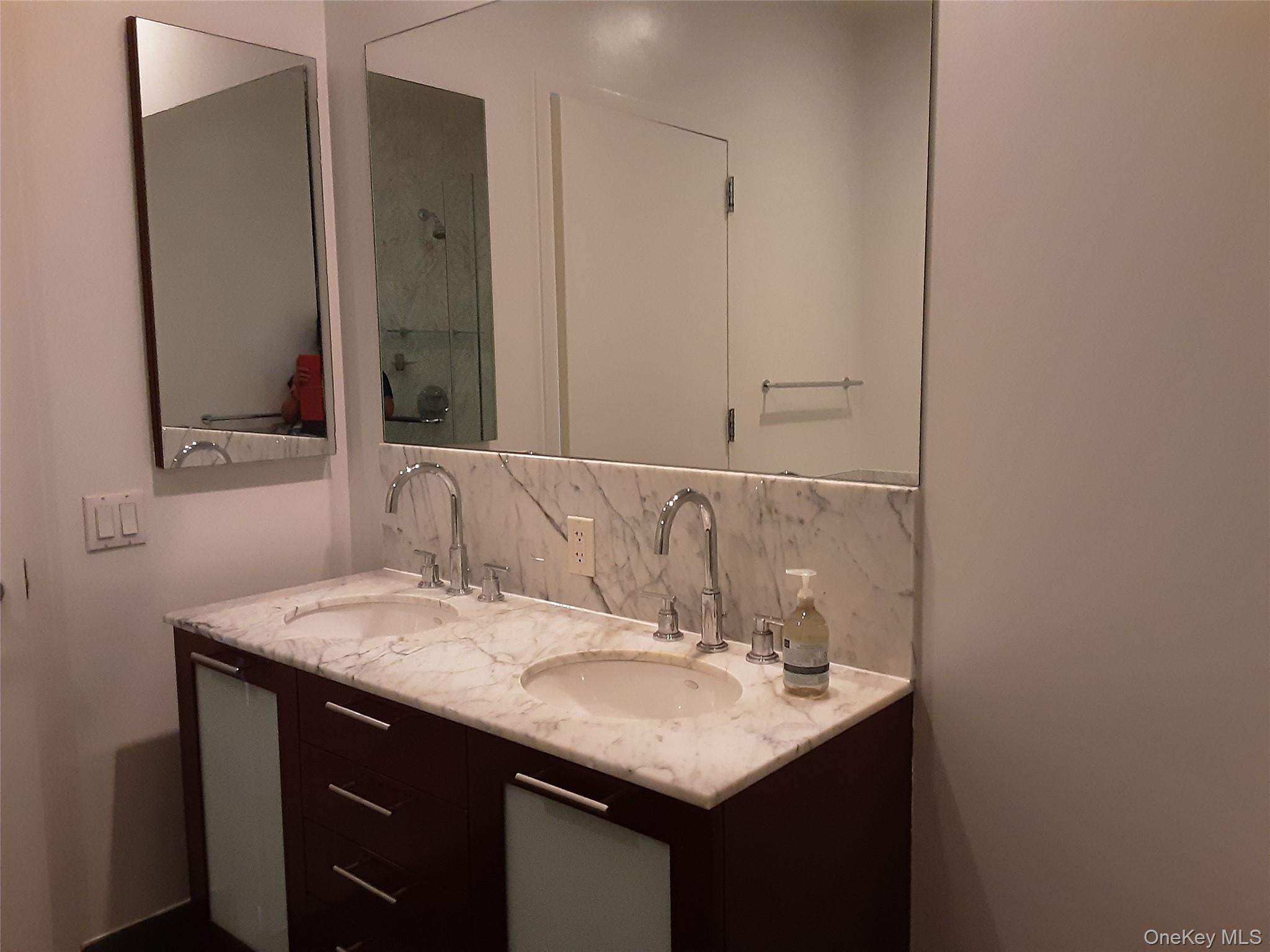 100 Jay Street 28b Property Photo 20