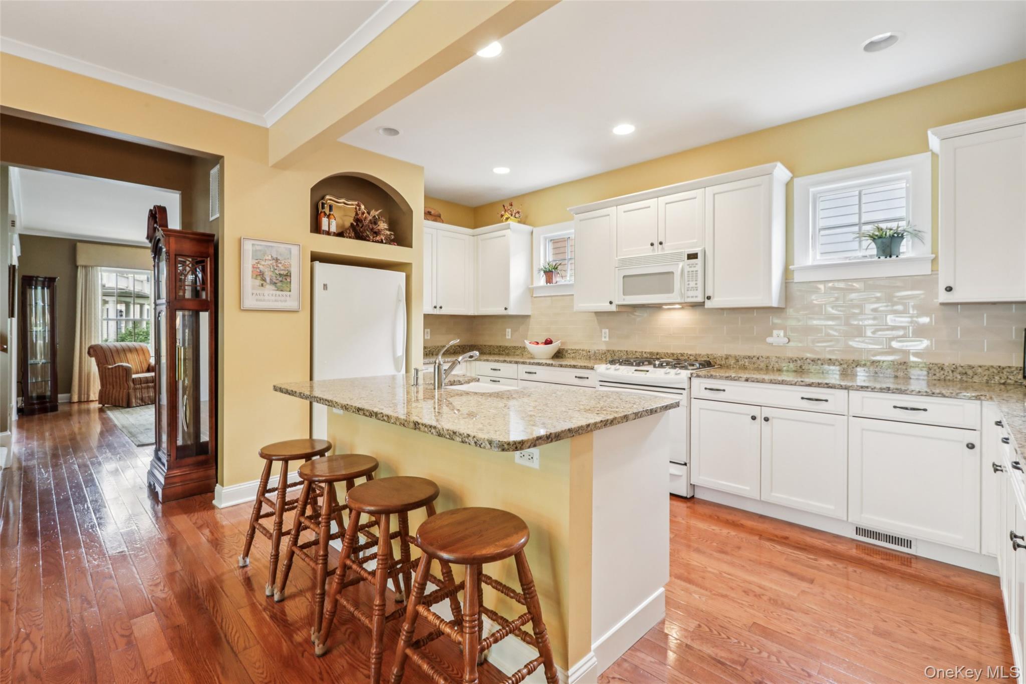2 Sly Street Property Photo 15