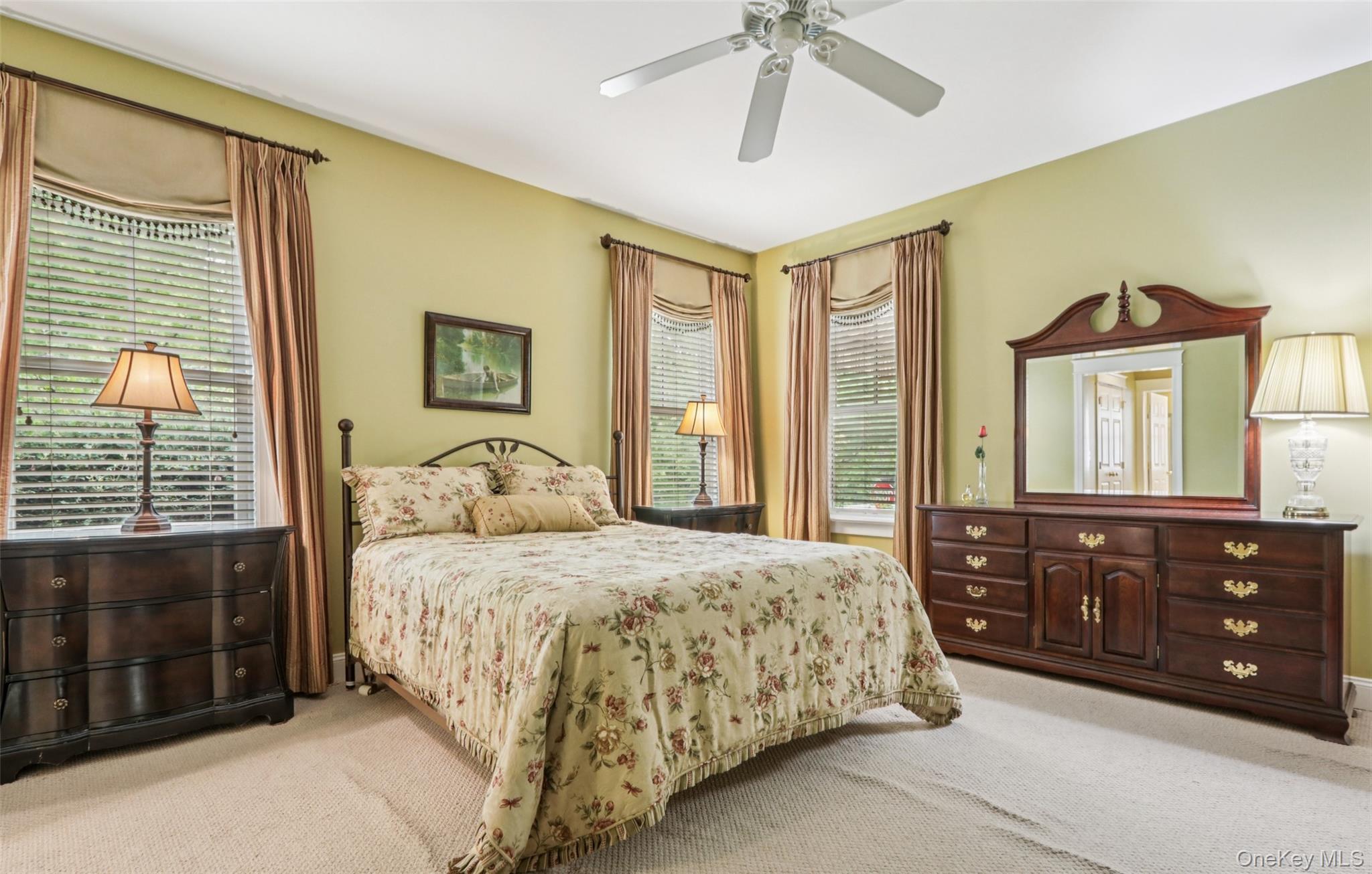 2 Sly Street Property Photo 20