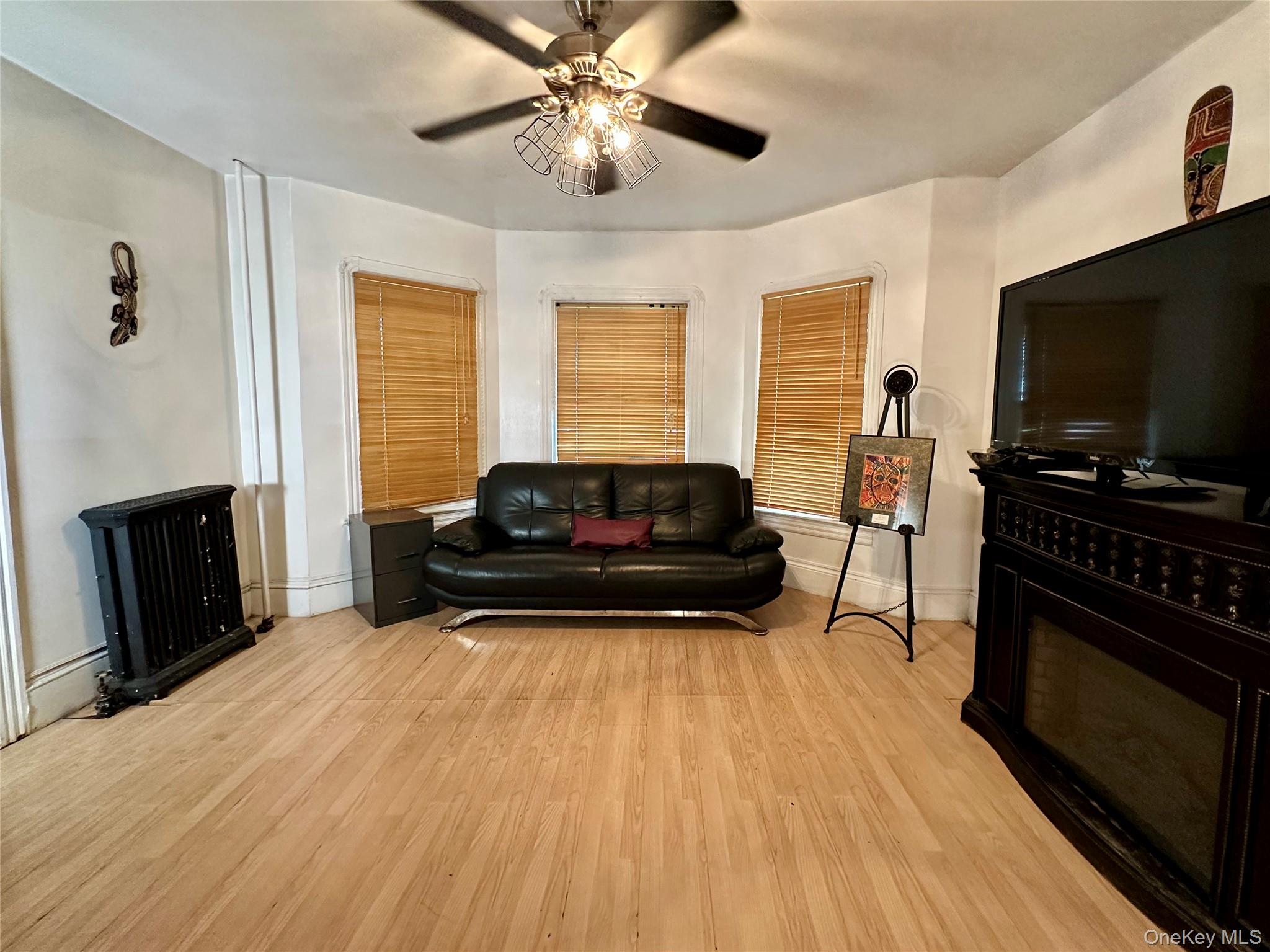 332 South Street Property Photo 10
