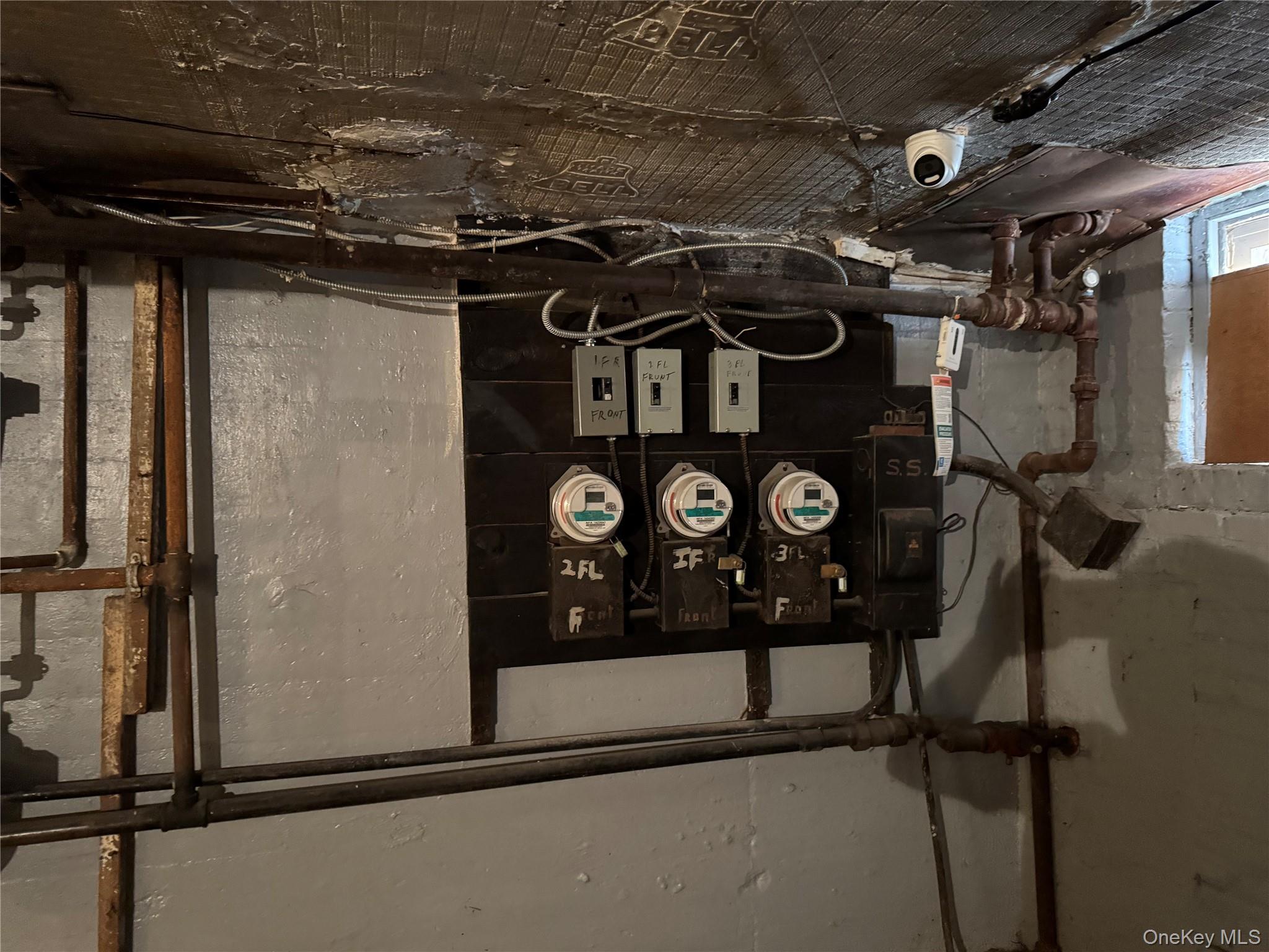 30-20 43rd Street Property Photo 26