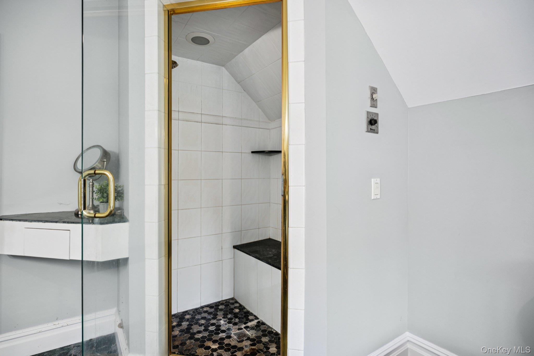 12 Laila Lane Property Photo 32