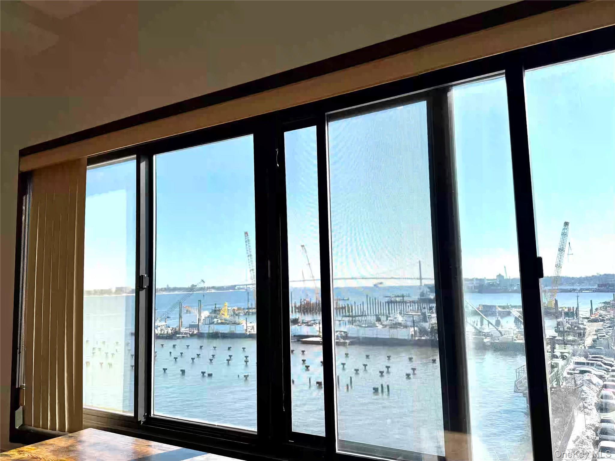10 Bay Street Landing 5g Property Photo 7