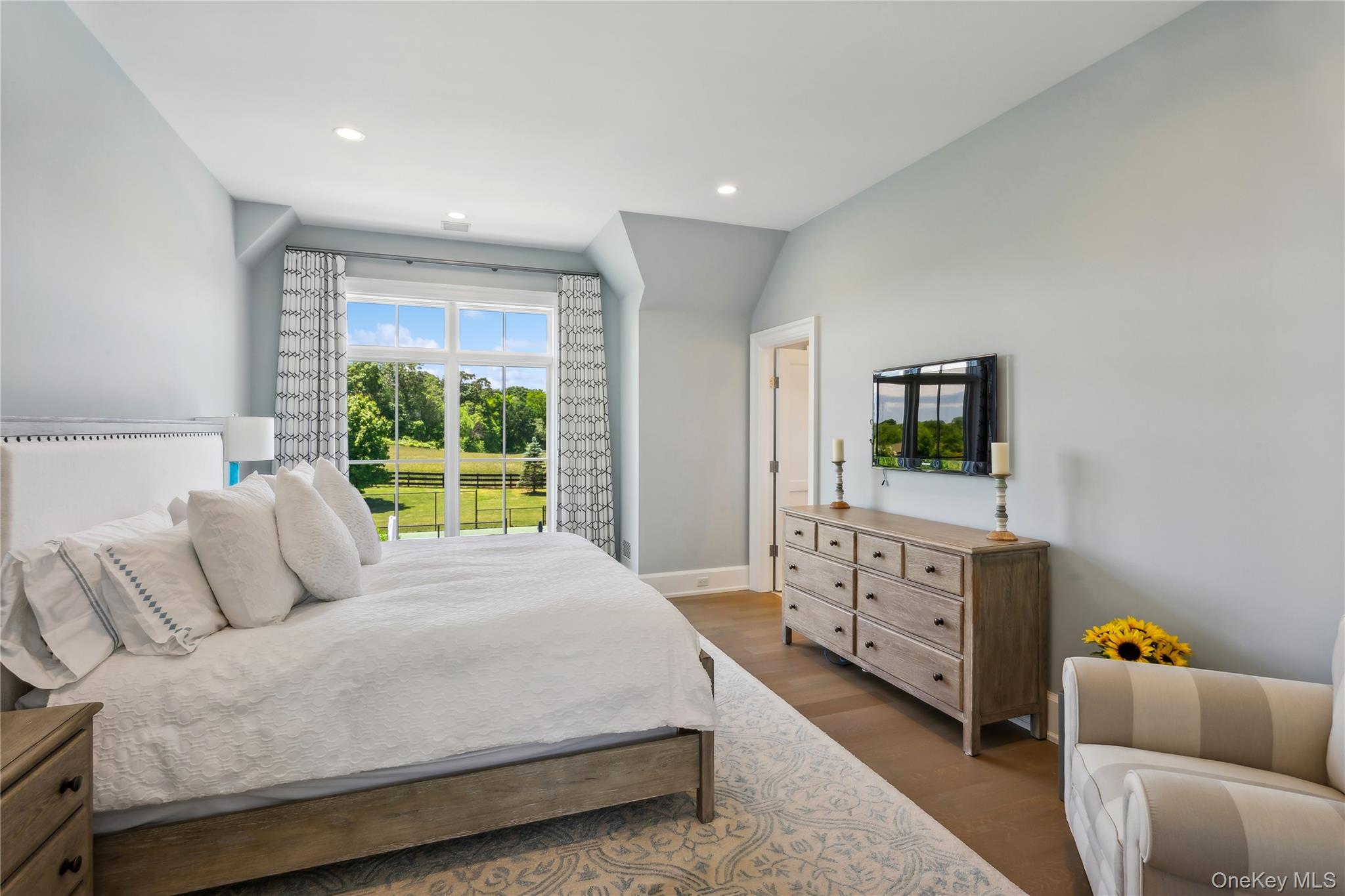 29 Wood Edge Court Property Photo 19