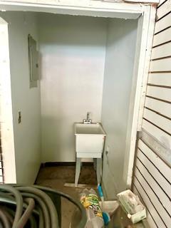 40 E 3rd Street Property Photo 8