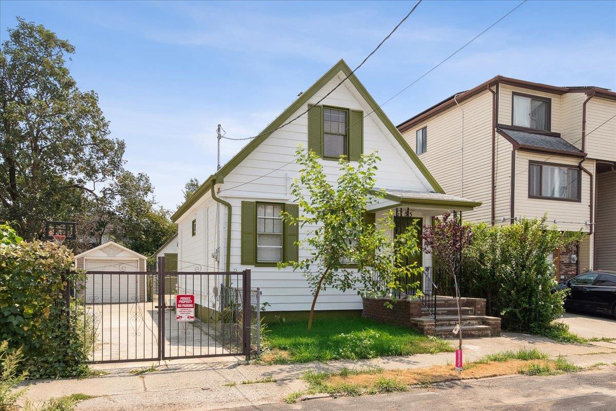 315 Oder Avenue Property Photo 3