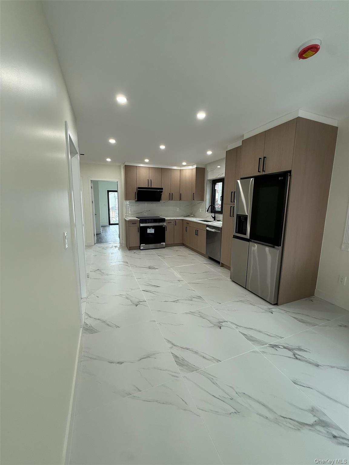 46-40 Kissena Boulevard Property Photo 4