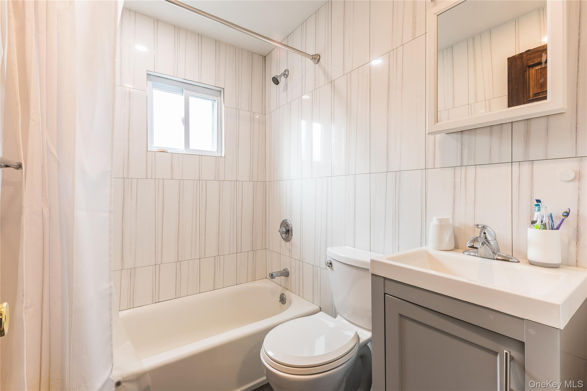 80-15 168th Street Property Photo 10