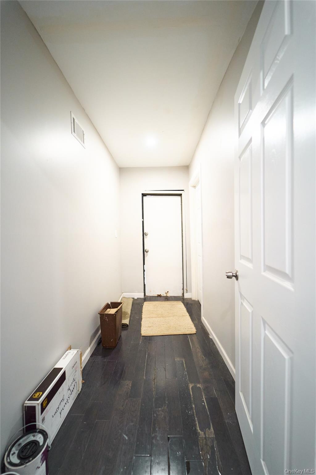 257-259 Nassau Road Property Photo 18