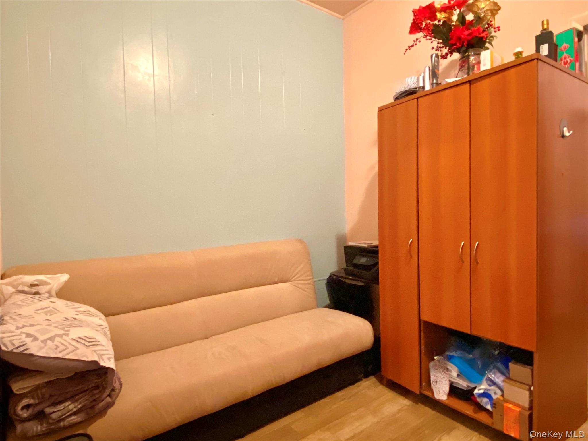 561 72nd Street Property Photo 10