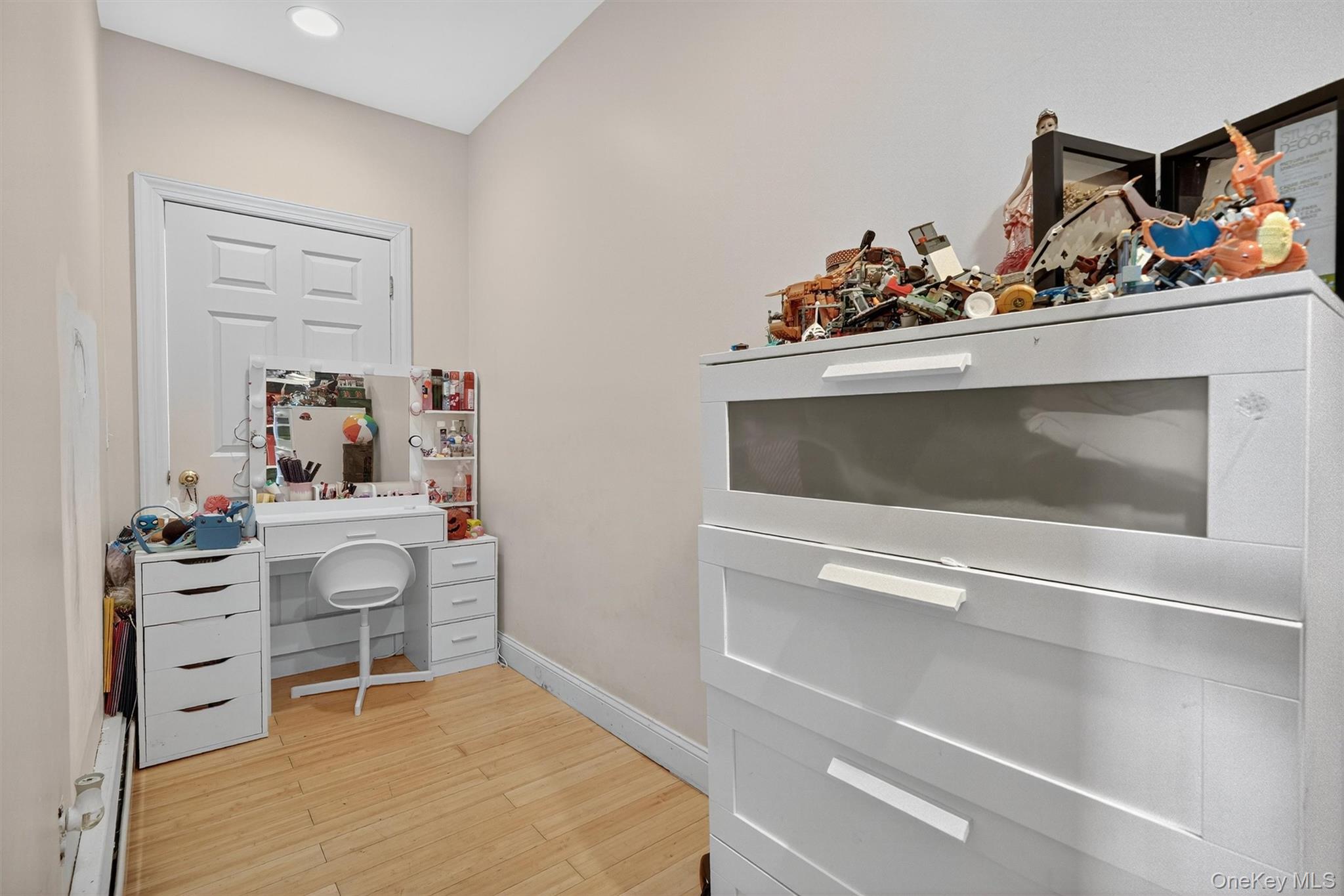 16 Maple Place Property Photo 6