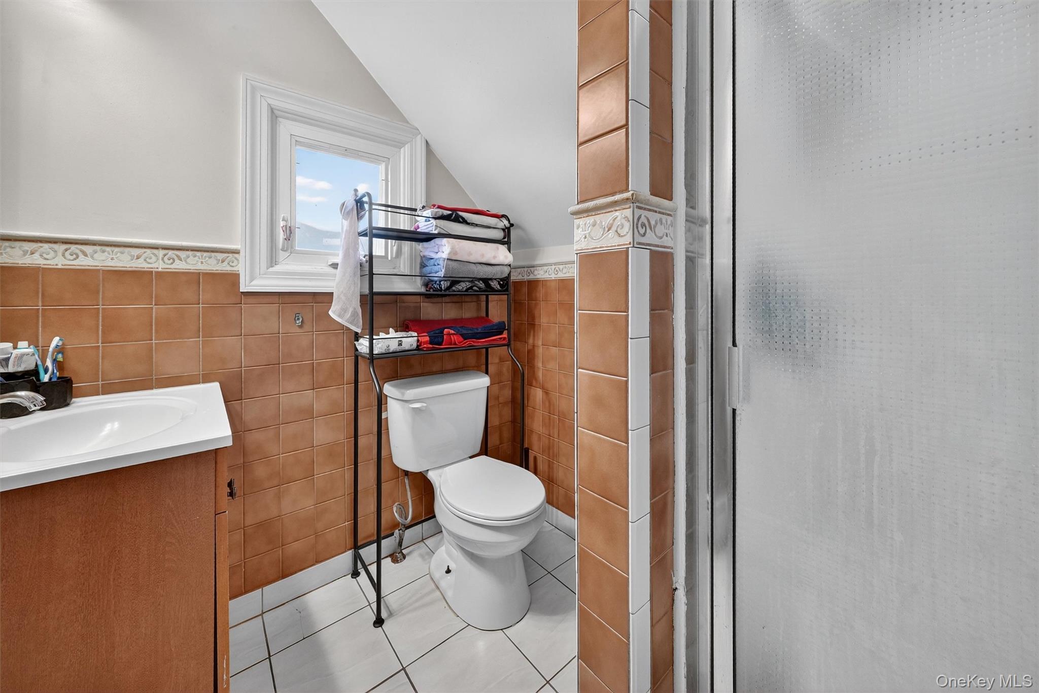 16 Maple Place Property Photo 14