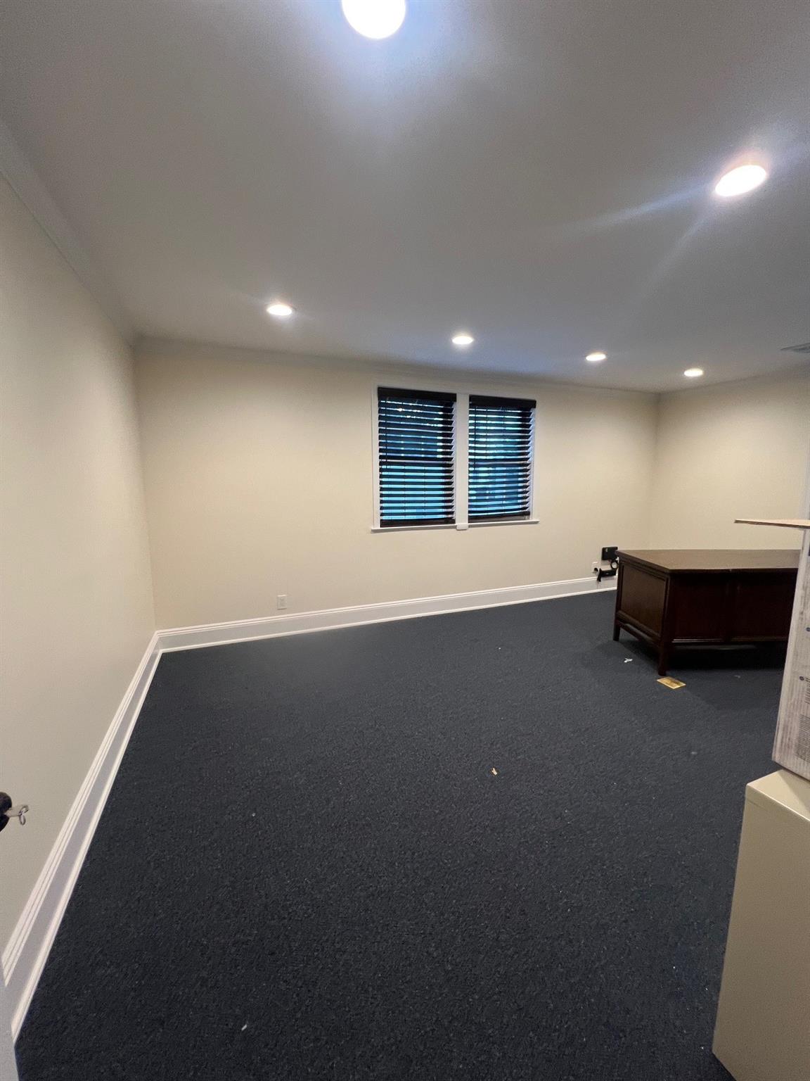 50 Forest Avenue Property Photo 15
