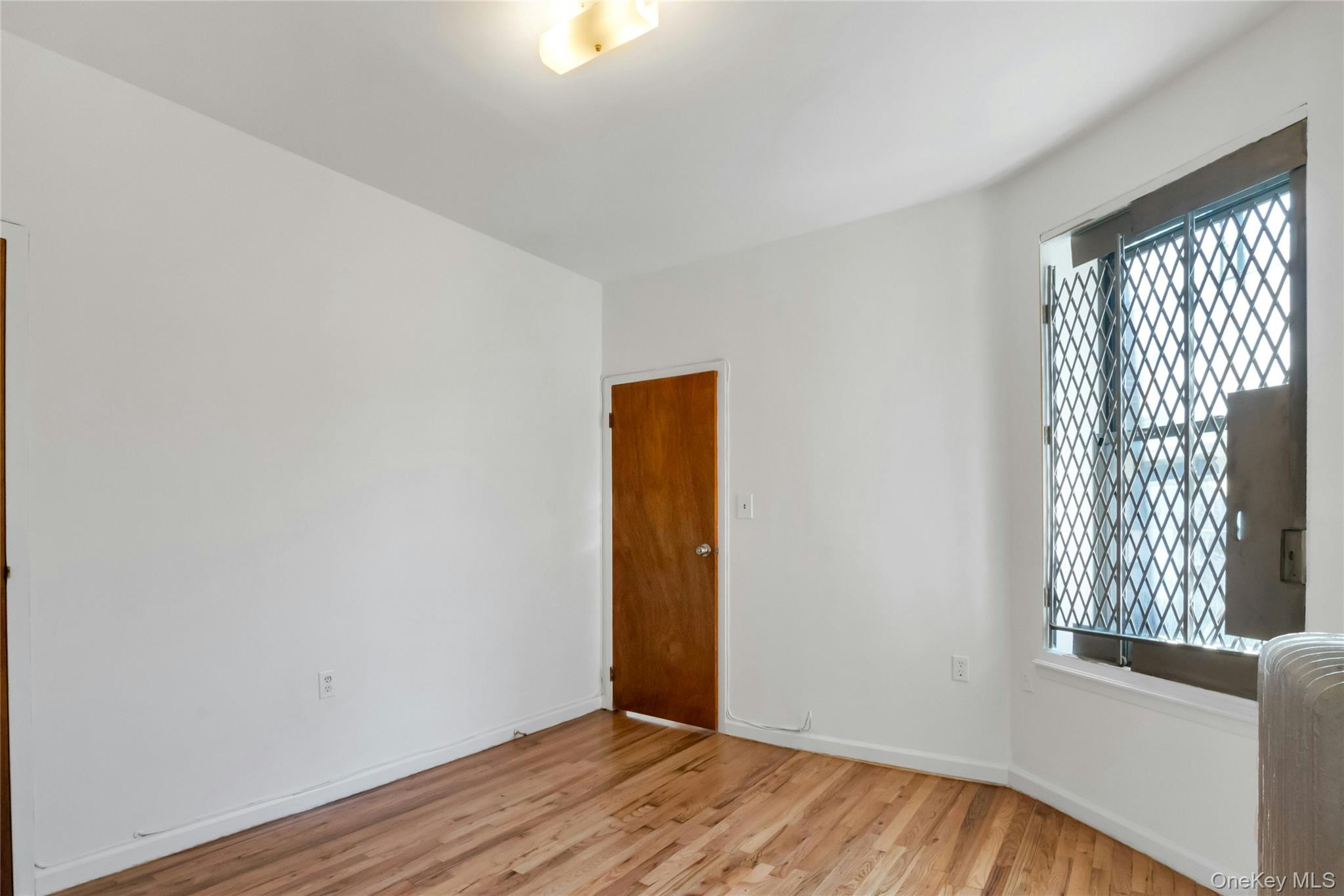 2400 Davidson Avenue B23 Property Photo 8