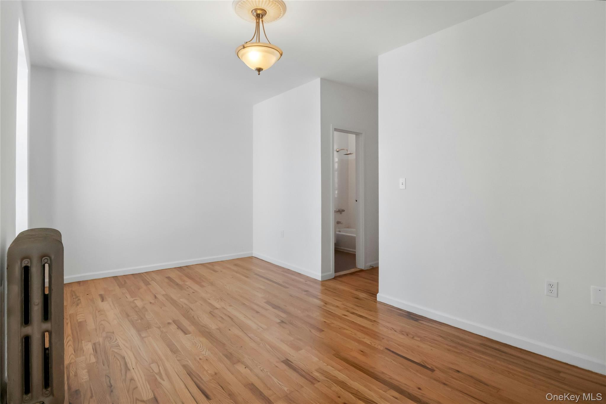 2400 Davidson Avenue B23 Property Photo 11