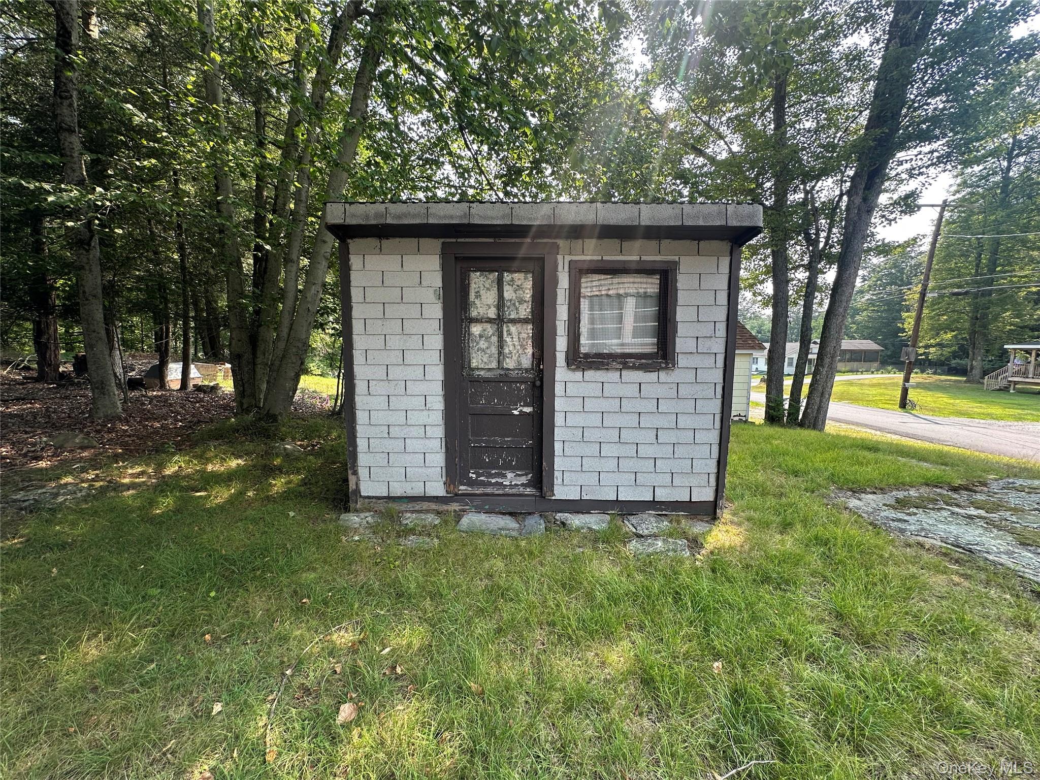 13 E Pierce Avenue Property Photo 26