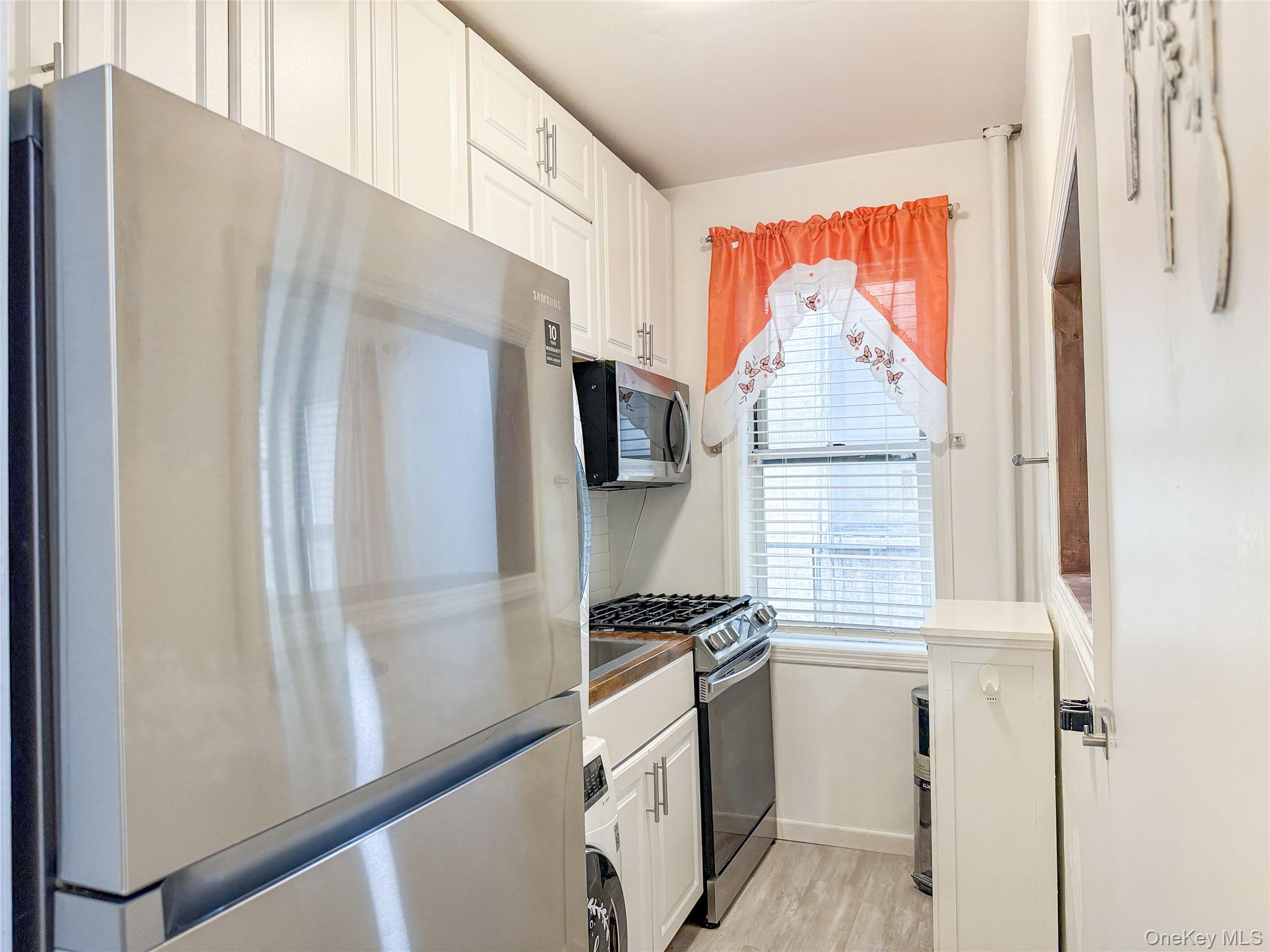 495 E 178th Street 2g Property Photo 6
