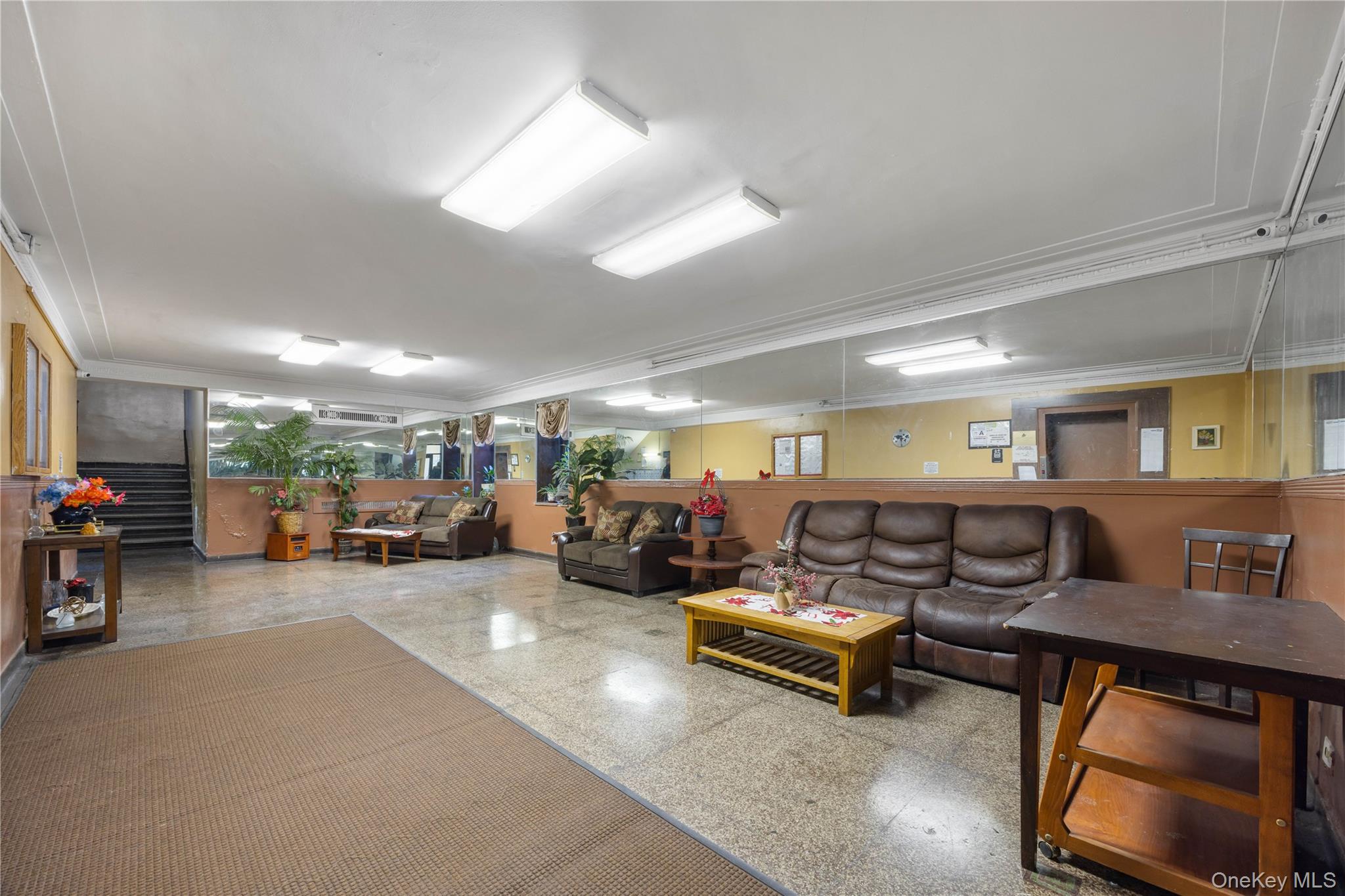 495 E 178th Street 2g Property Photo 13