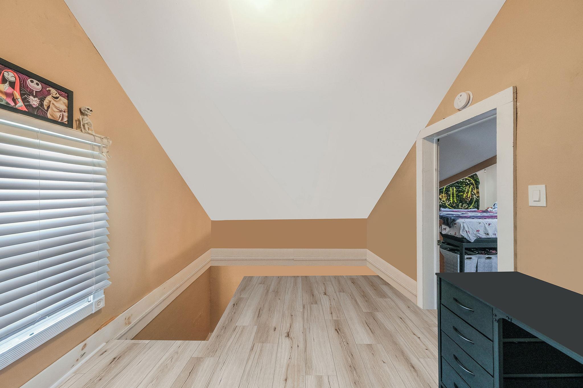 46 Lincoln Avenue Property Photo 24