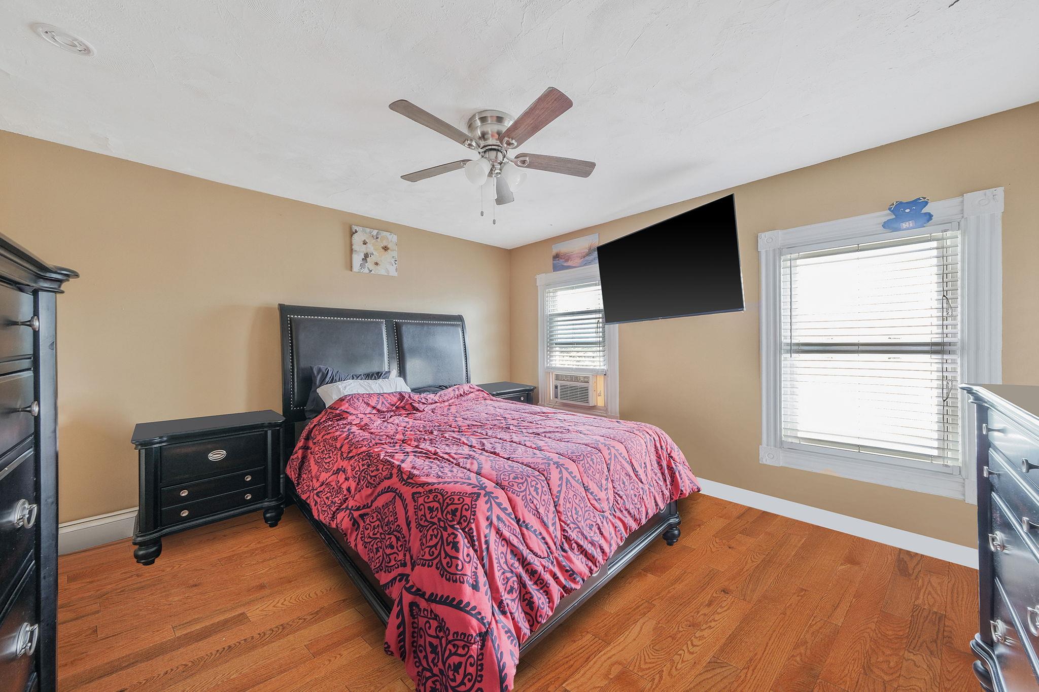 46 Lincoln Avenue Property Photo 32
