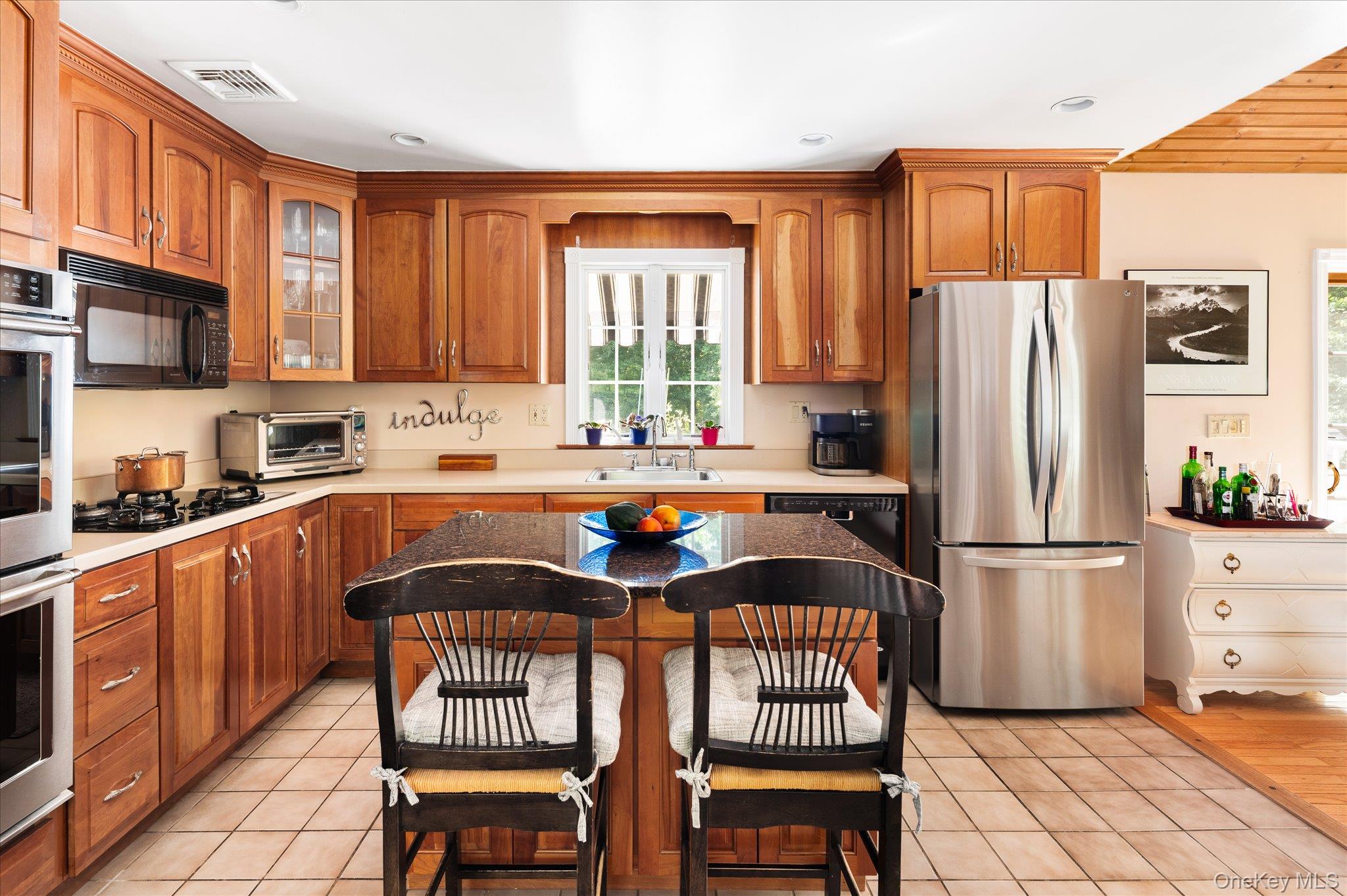19 Young Road Property Photo 5