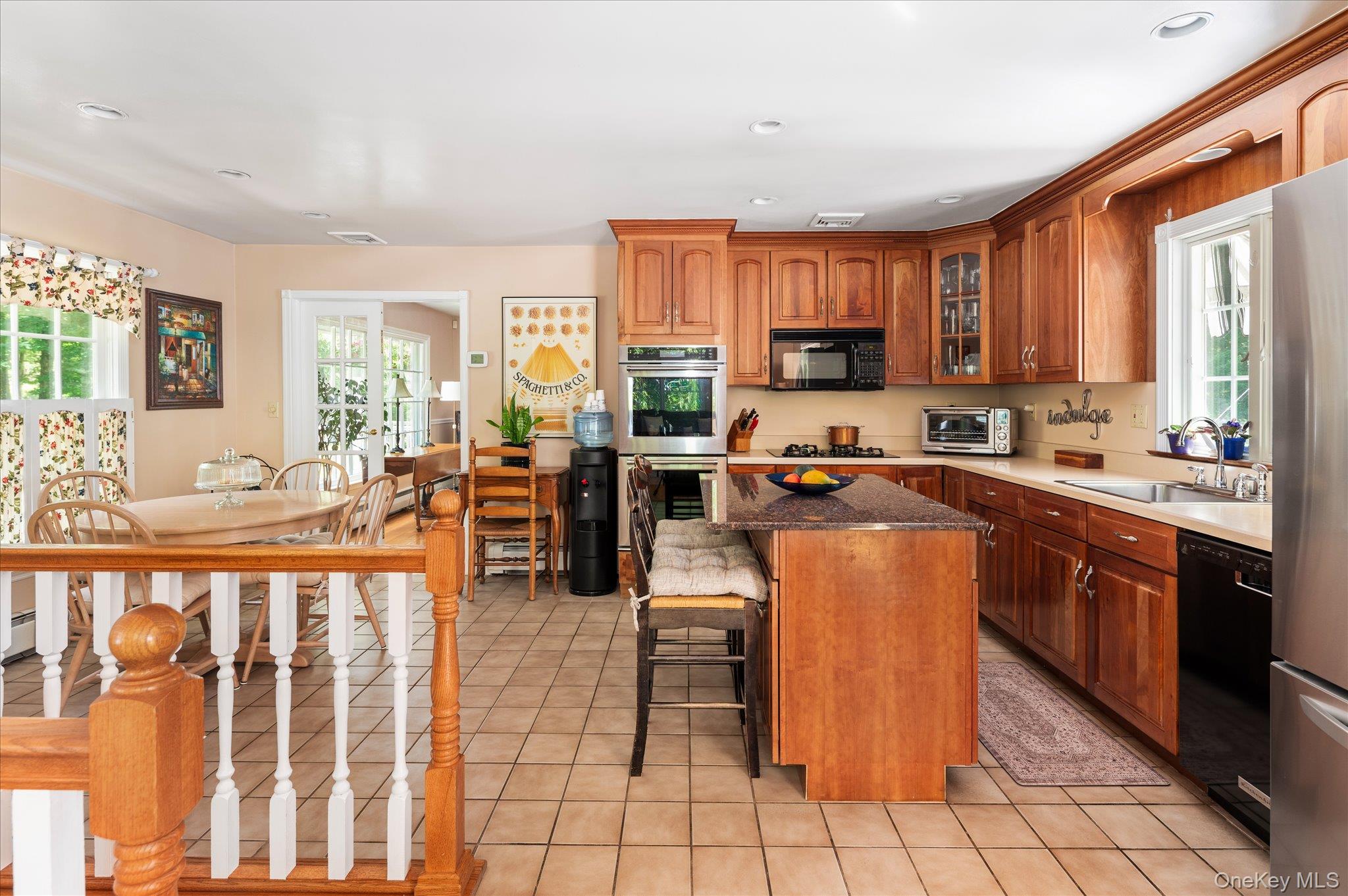 19 Young Road Property Photo 6