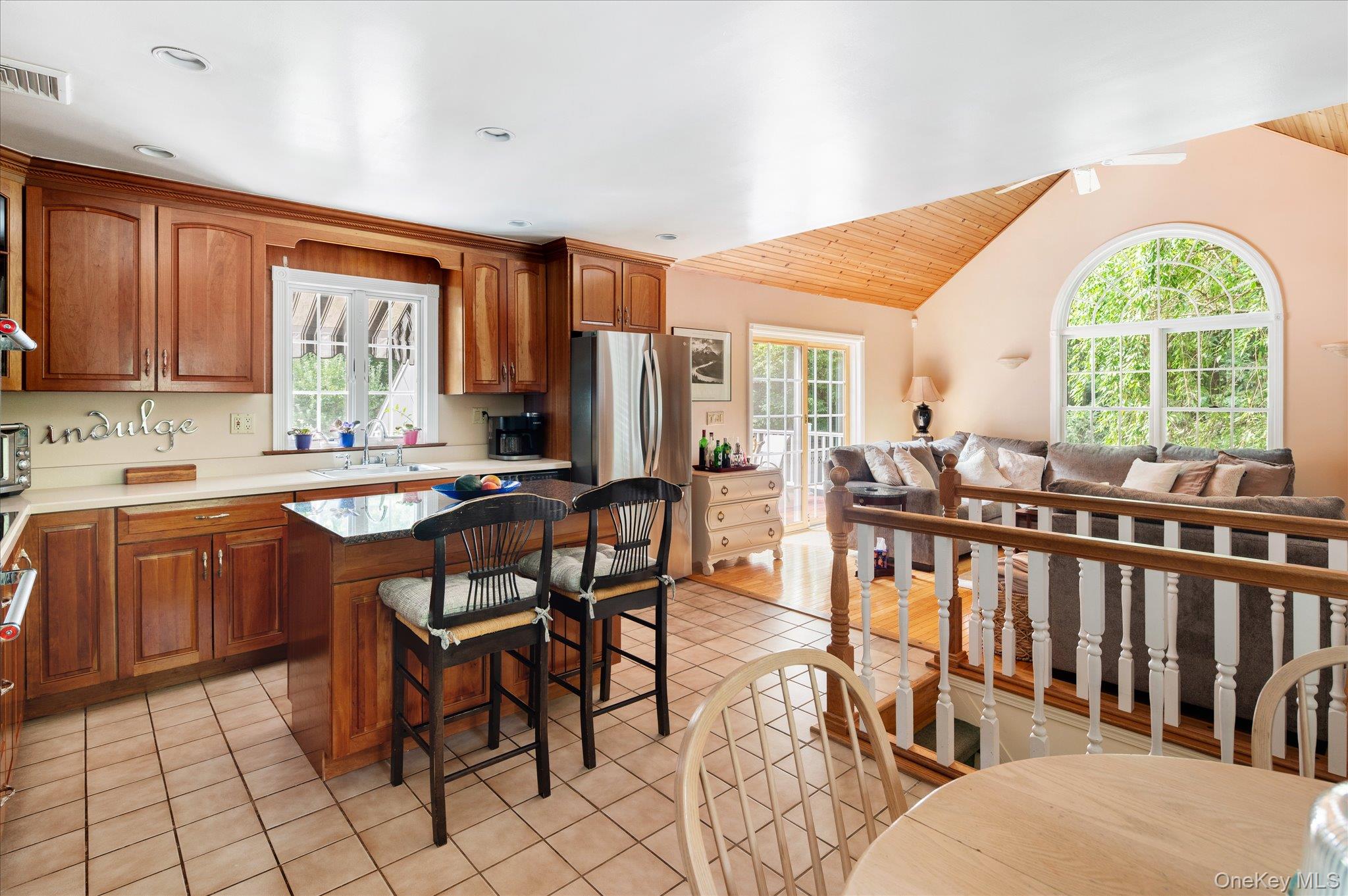 19 Young Road Property Photo 7