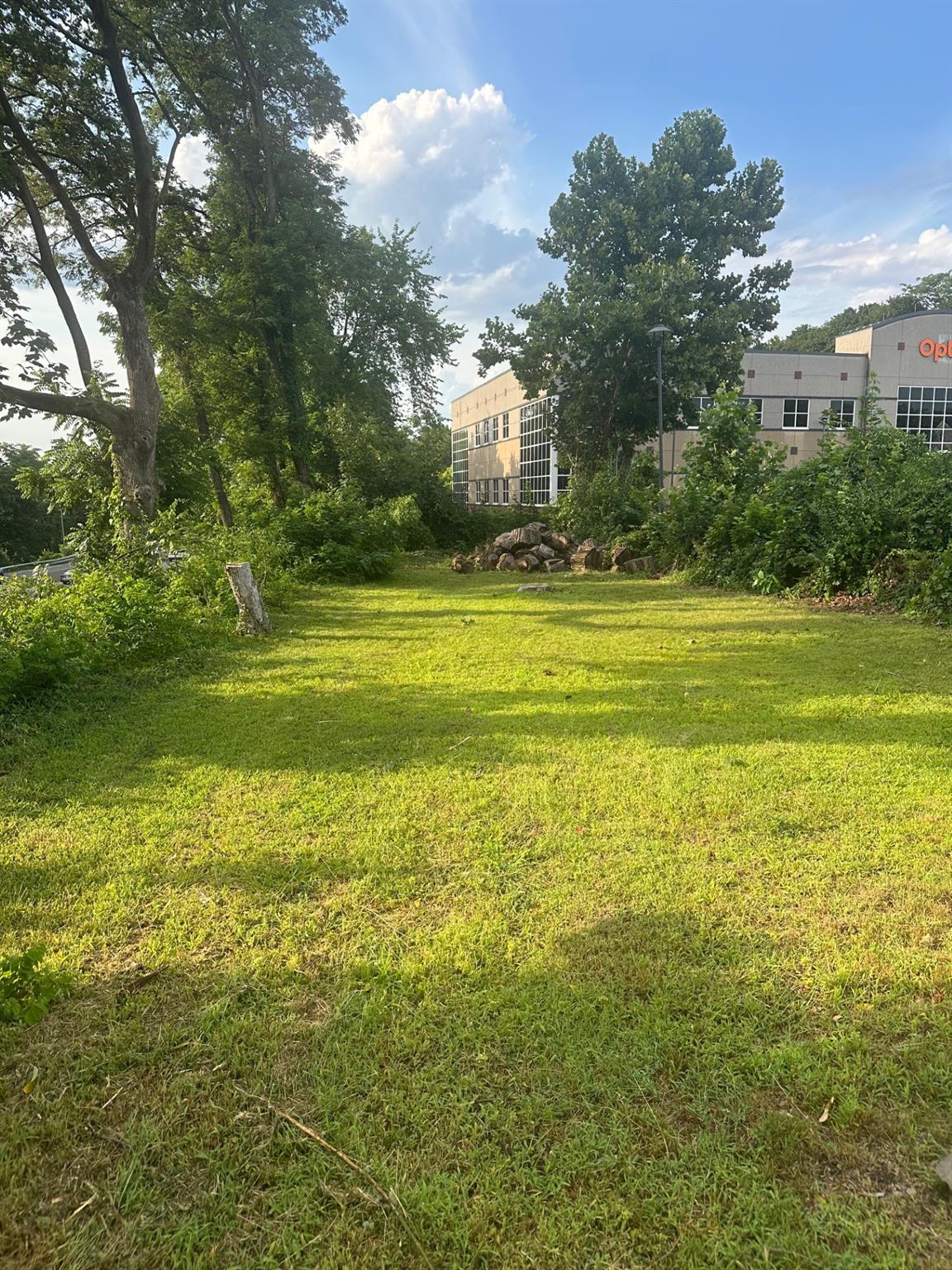 20 Columbia Street Property Photo 6