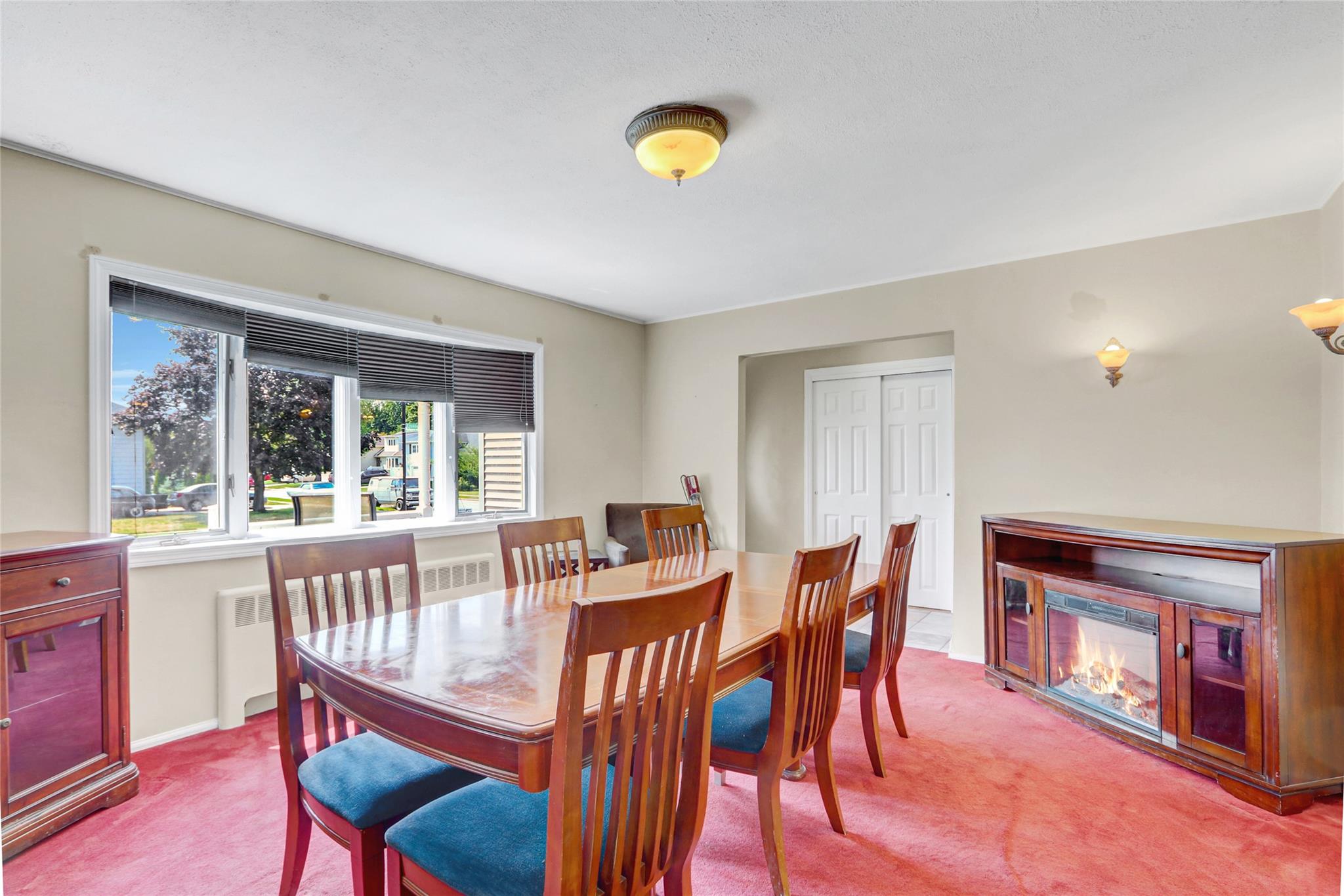 57 Elizabeth Drive Property Photo 5