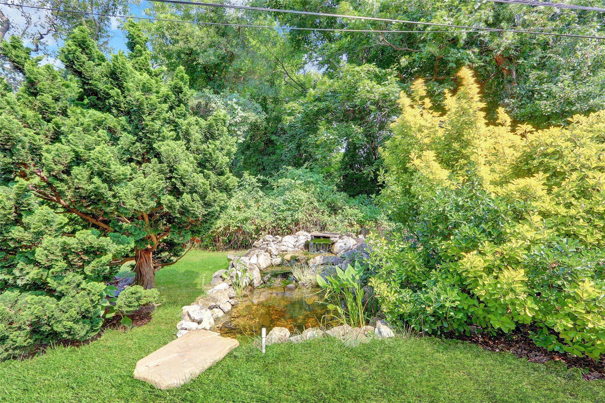 57 Elizabeth Drive Property Photo 22