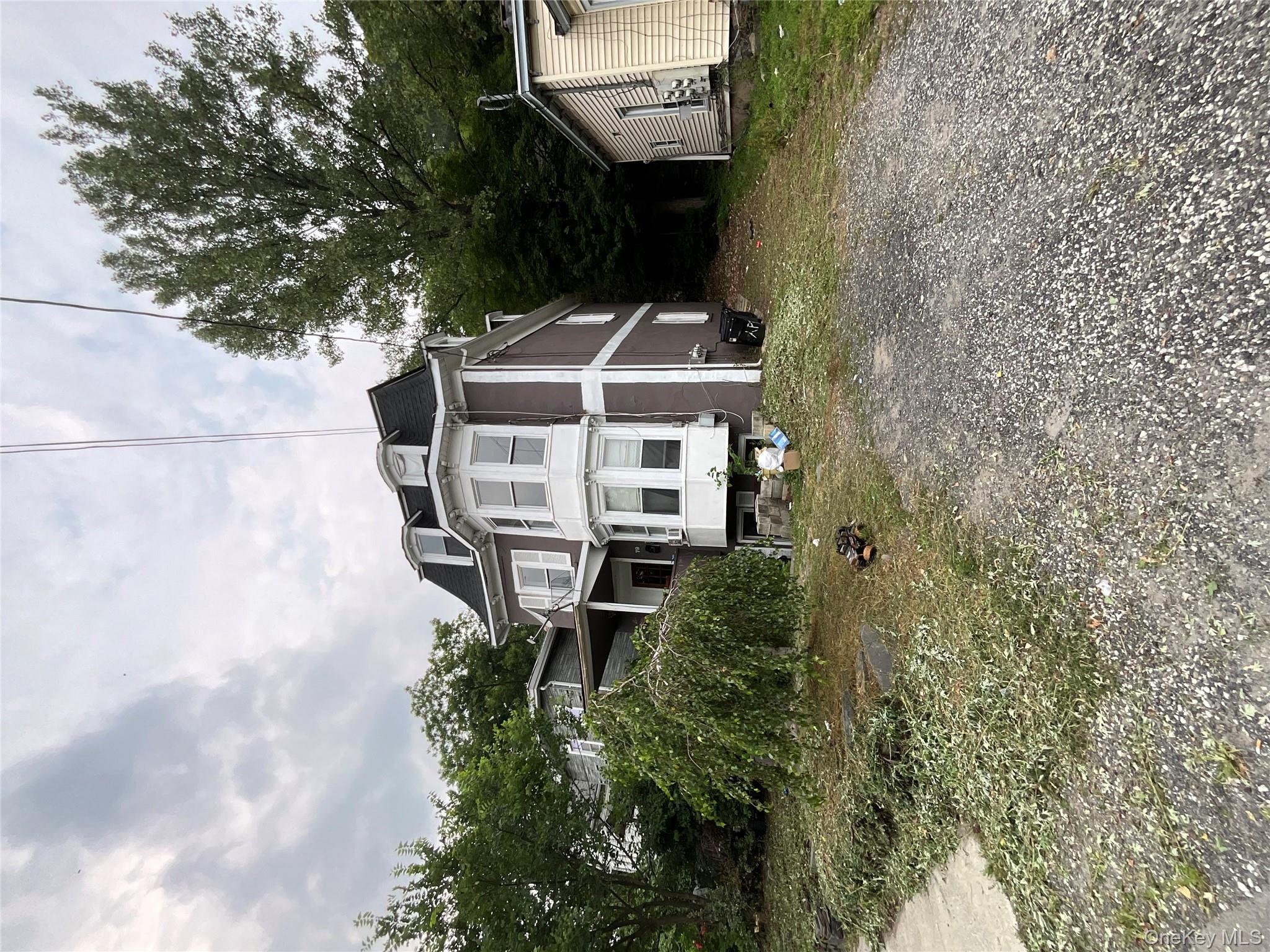 79 W Main Street Property Photo 2