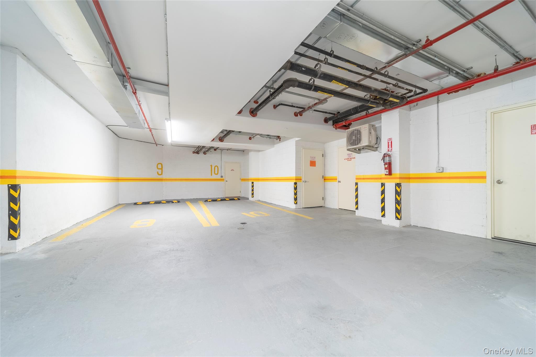 124-28 Queens Boulevard 3b Property Photo 6