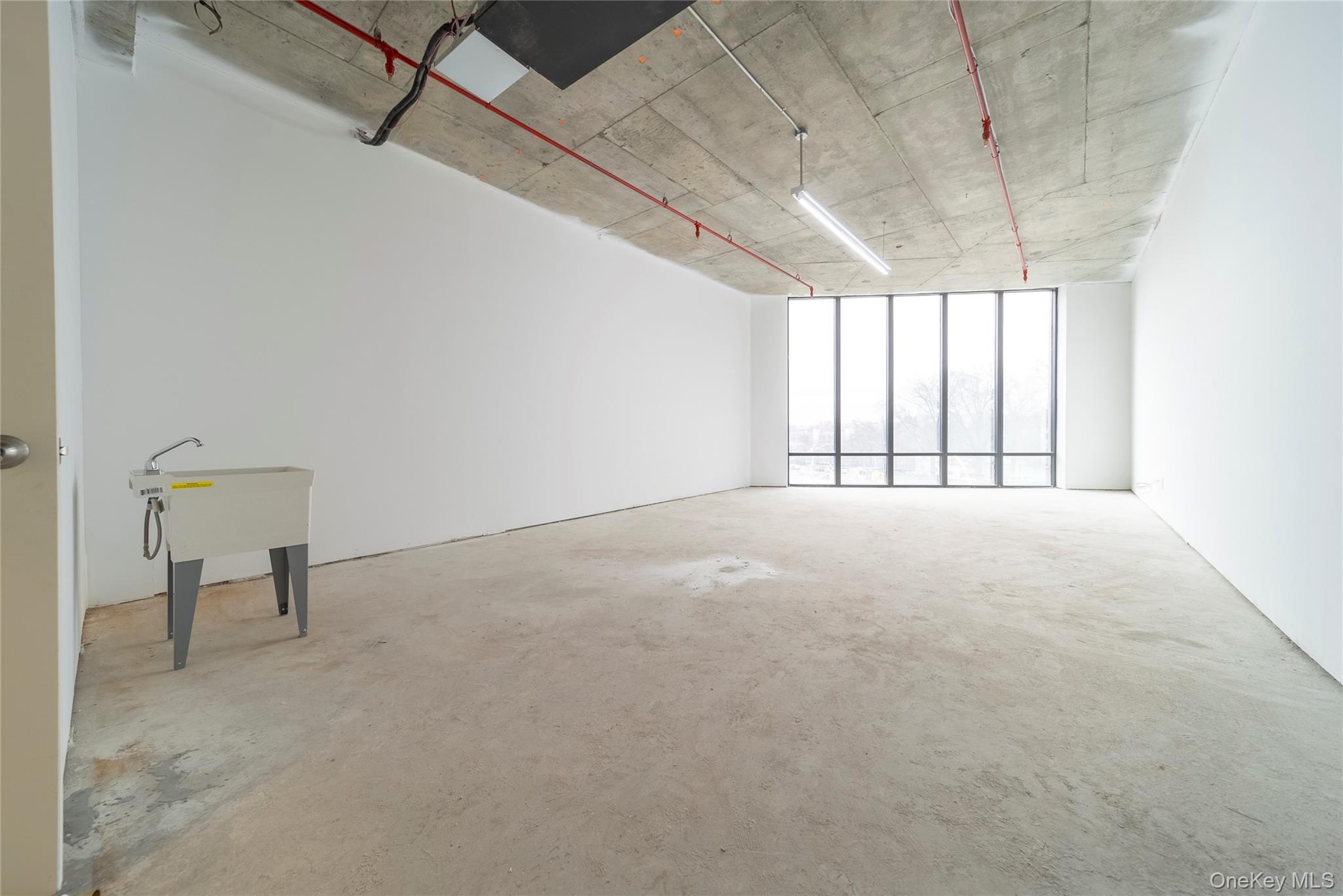 124-28 Queens Boulevard 3a Property Photo 4