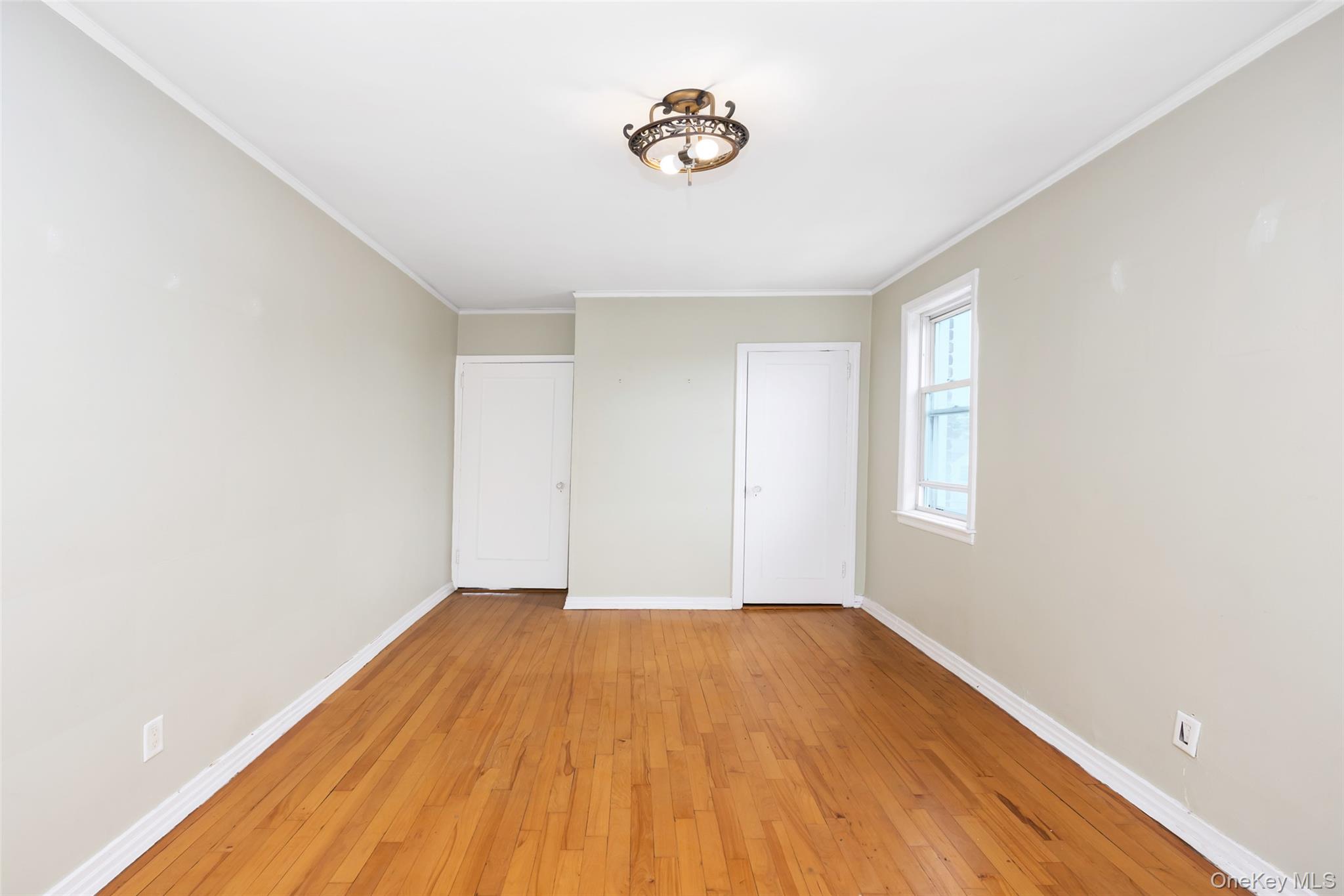 8012 165th Street Property Photo 16