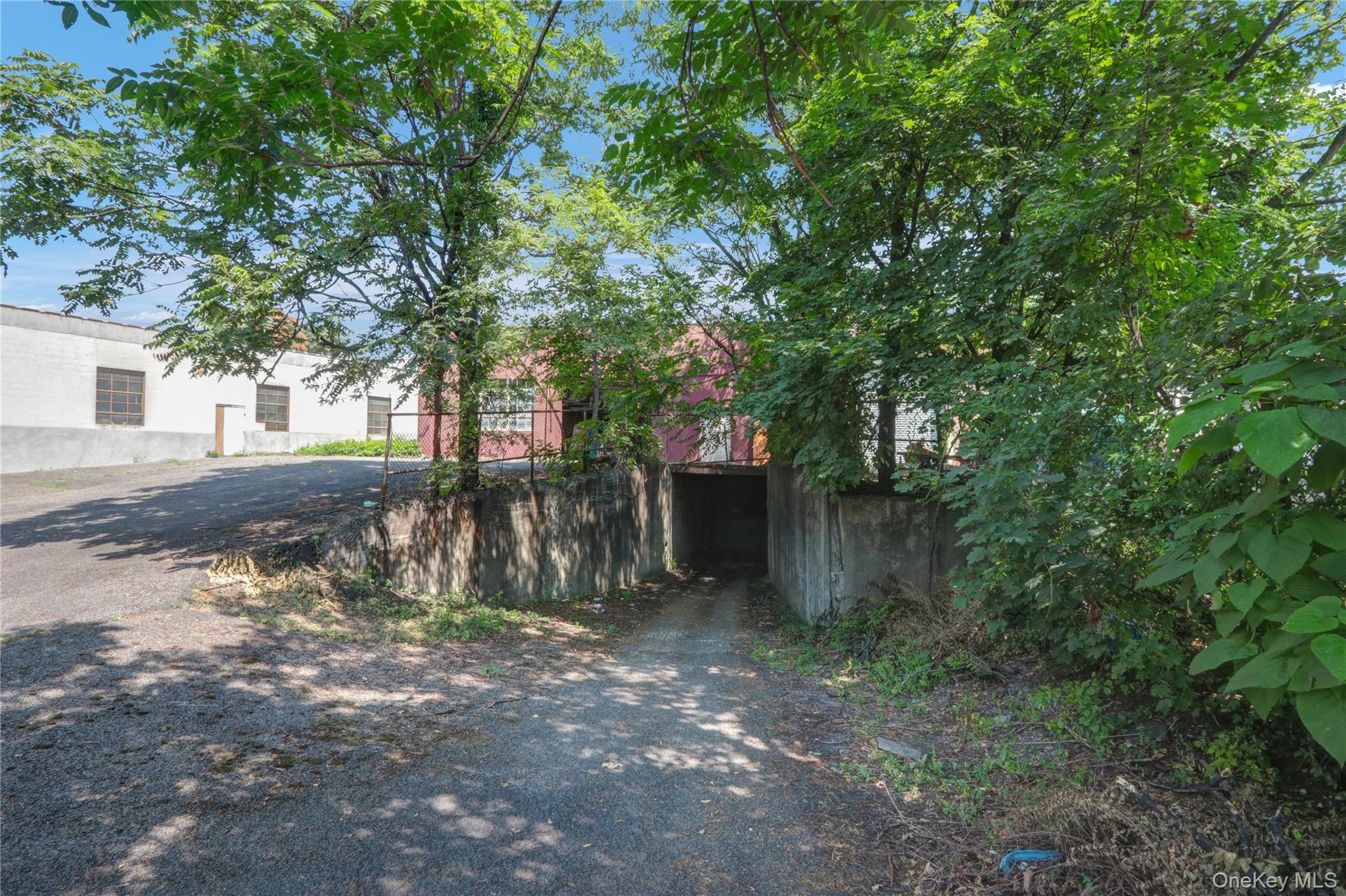 453 Broadway Property Photo 36