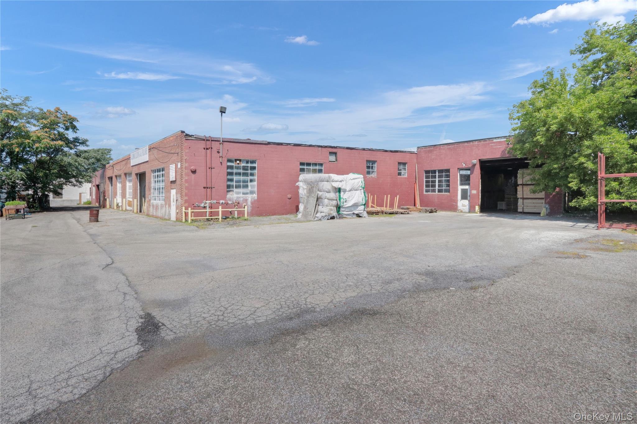 453 Broadway Property Photo 38