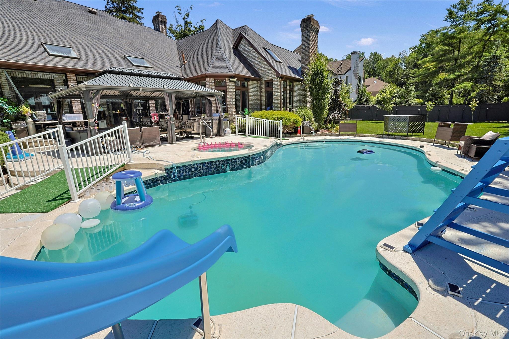 26 Pine Glen Drive Property Photo 31