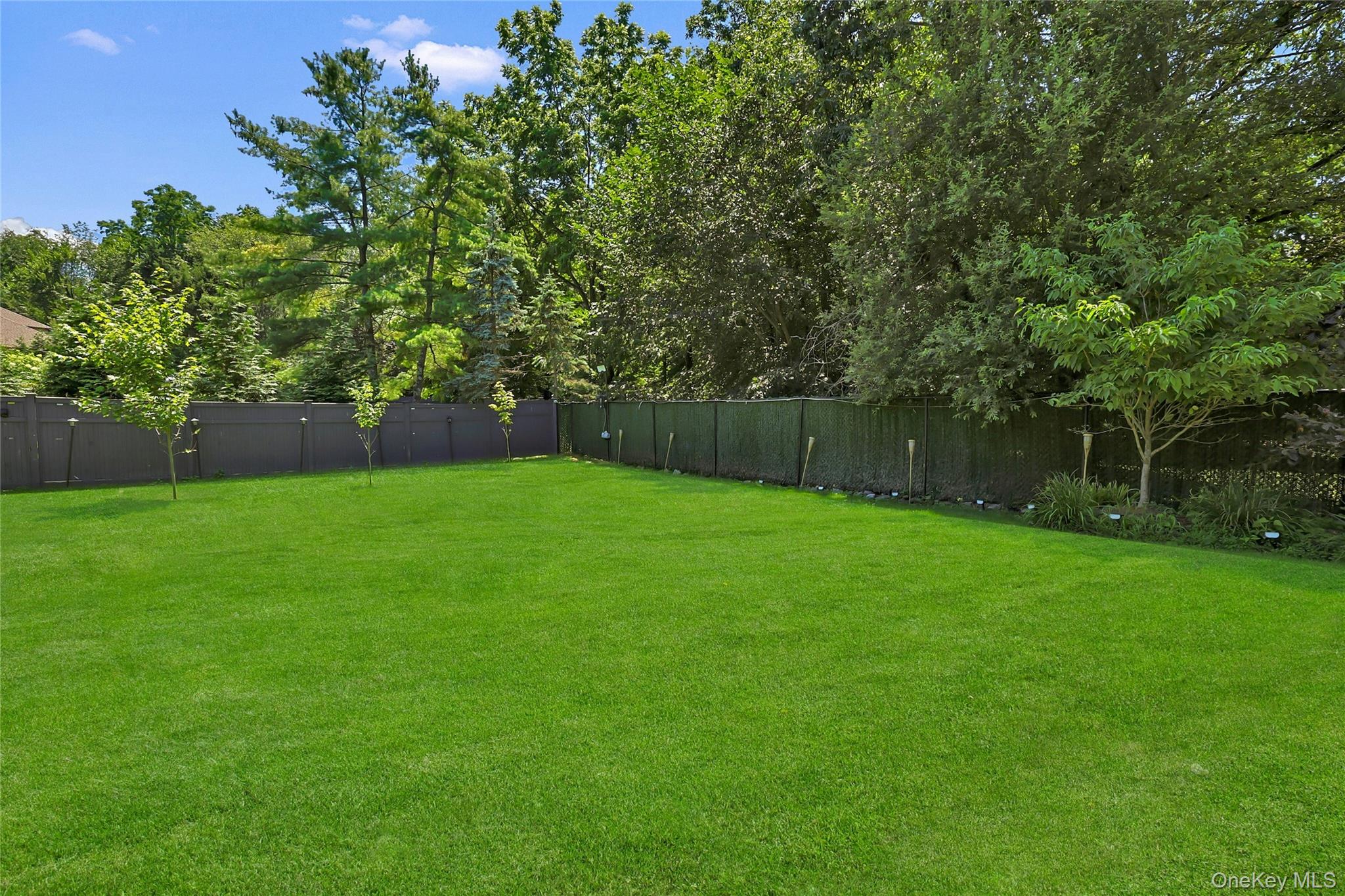 26 Pine Glen Drive Property Photo 34