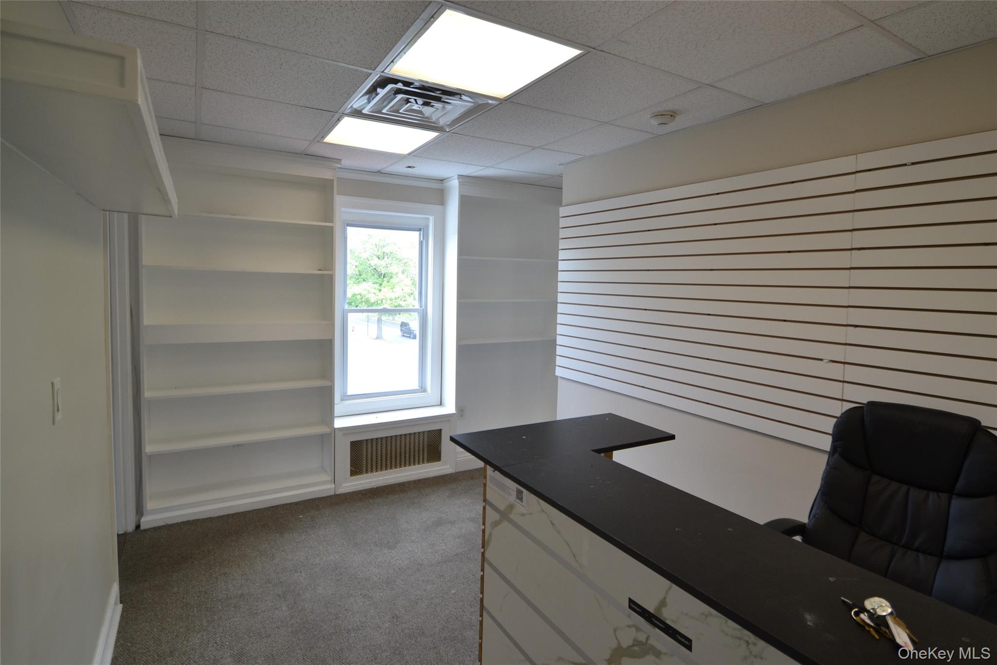 282 S Broadway Property Photo 11