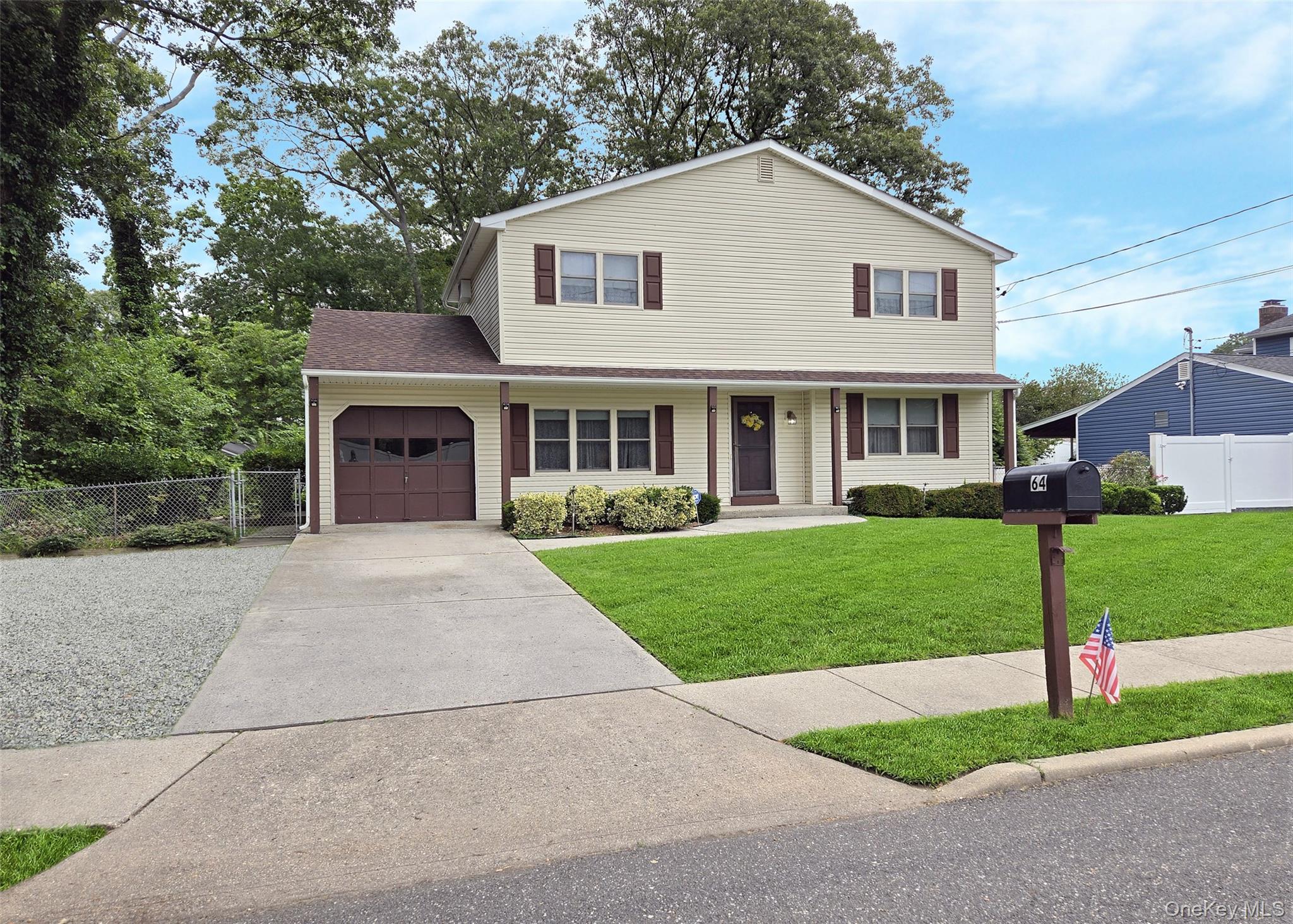 64 Washburn Street Property Photo 1