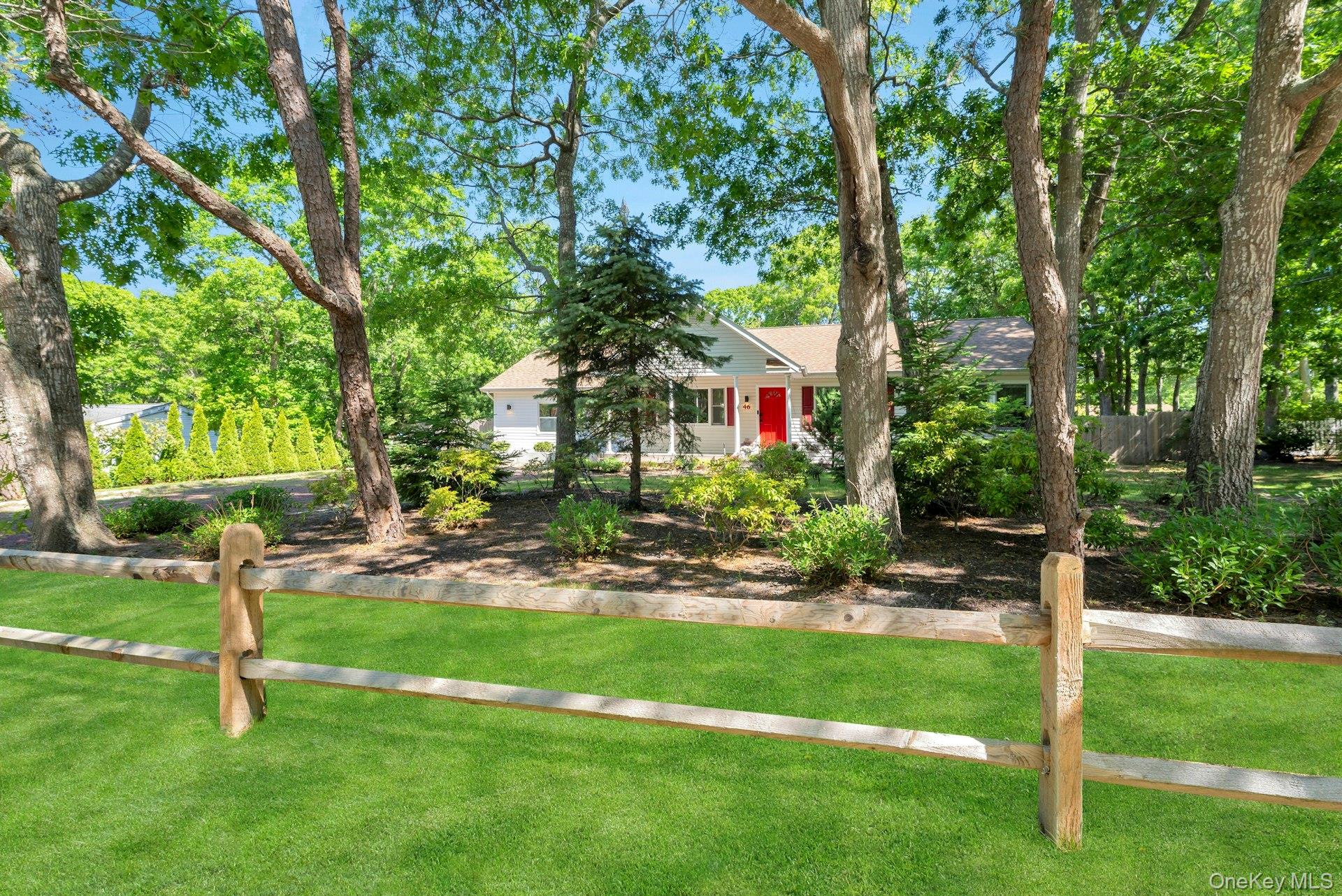 46 Sherwood Road Property Photo 3